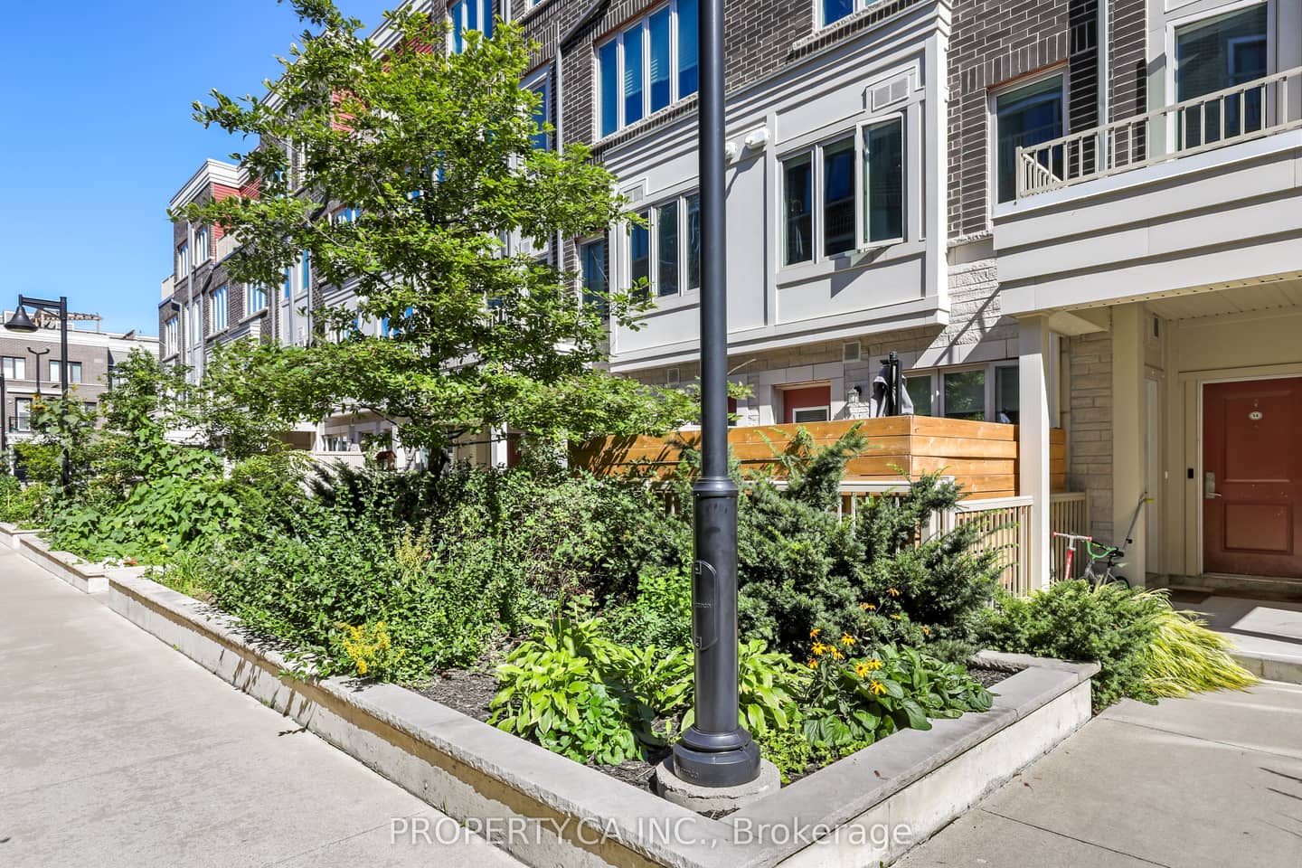 100 Long Branch Avenue 13, Toronto, ON M8W 0A9