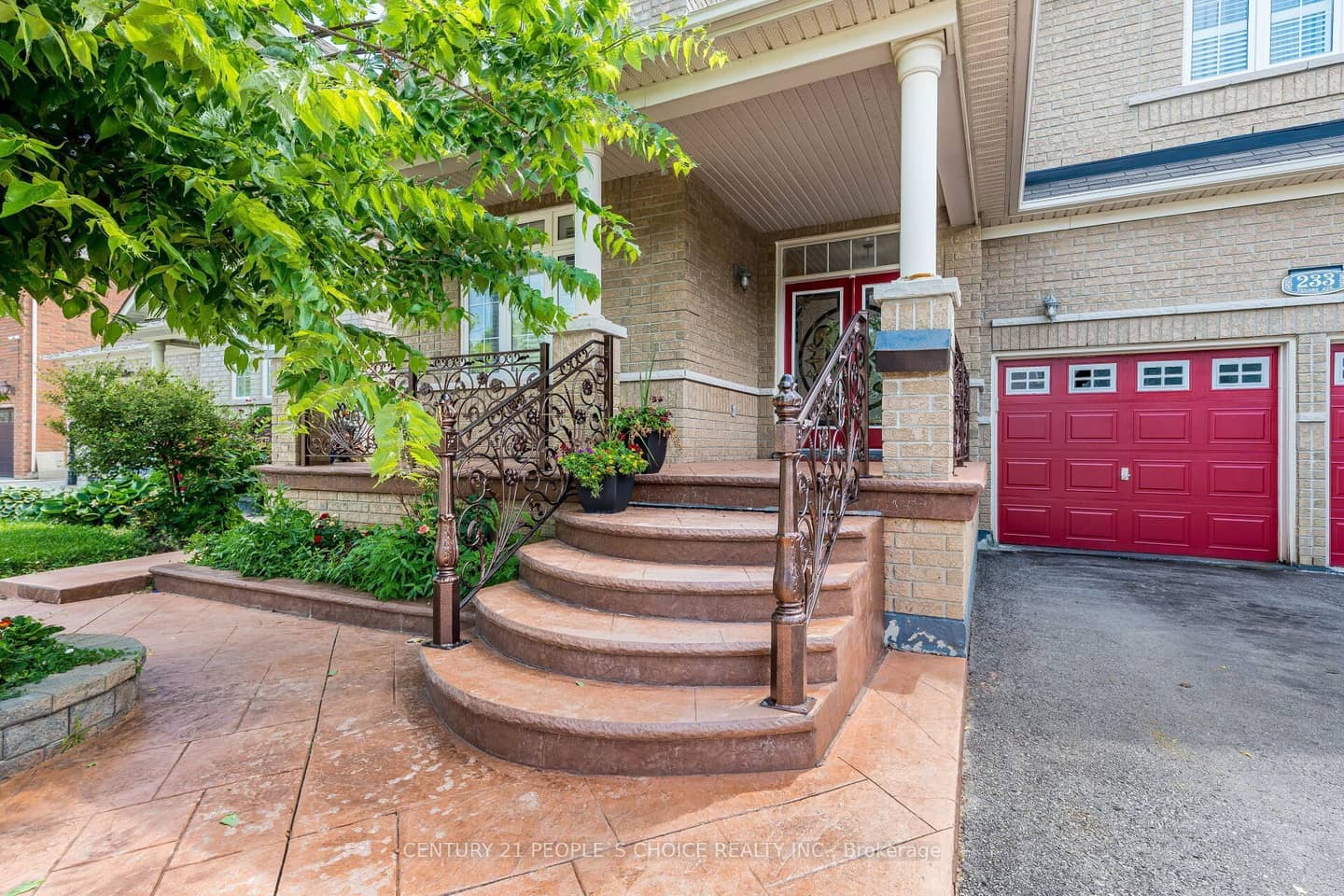 233 Vellore Avenue, Vaughan, ON L4H 3A1
