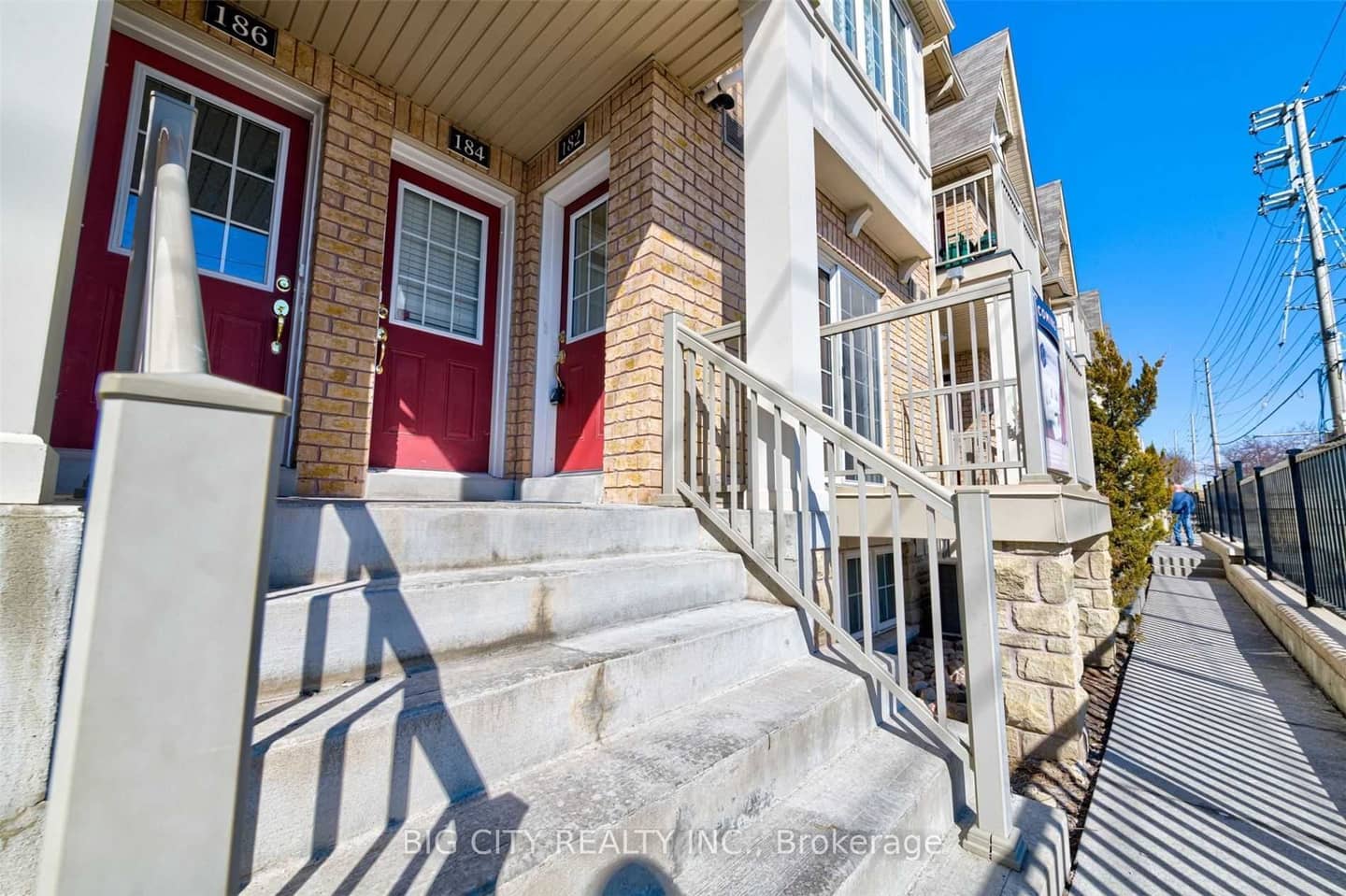 182 Kingston Road W, Ajax, ON L1T 0M9