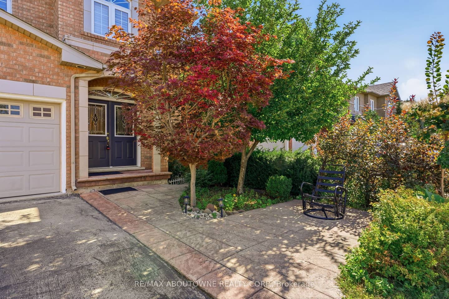 2381 Grand Oak Trail, Oakville, ON L6M 4V4