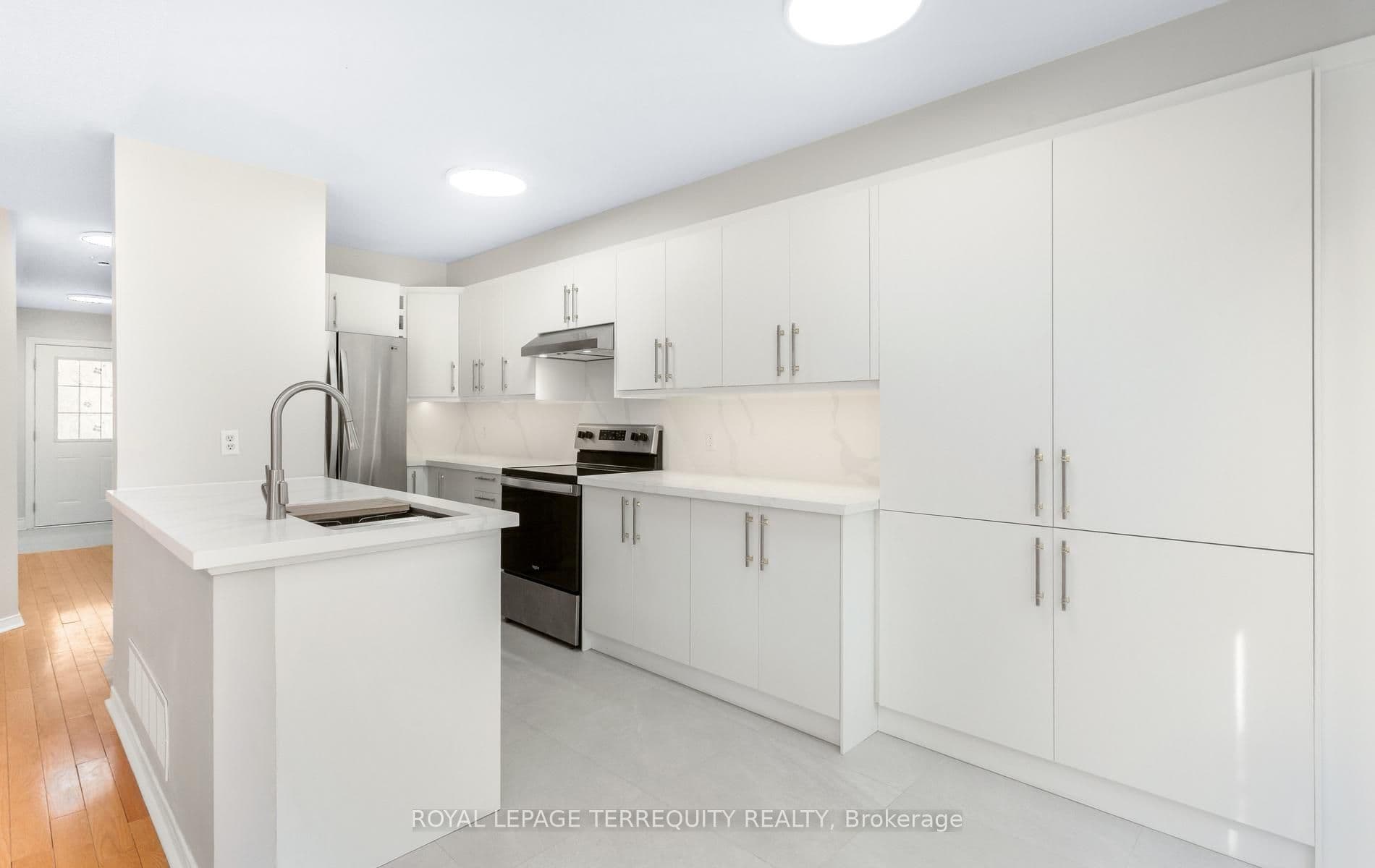 5950 Glen Erin Drive 50, Mississauga, ON L5M 6J1