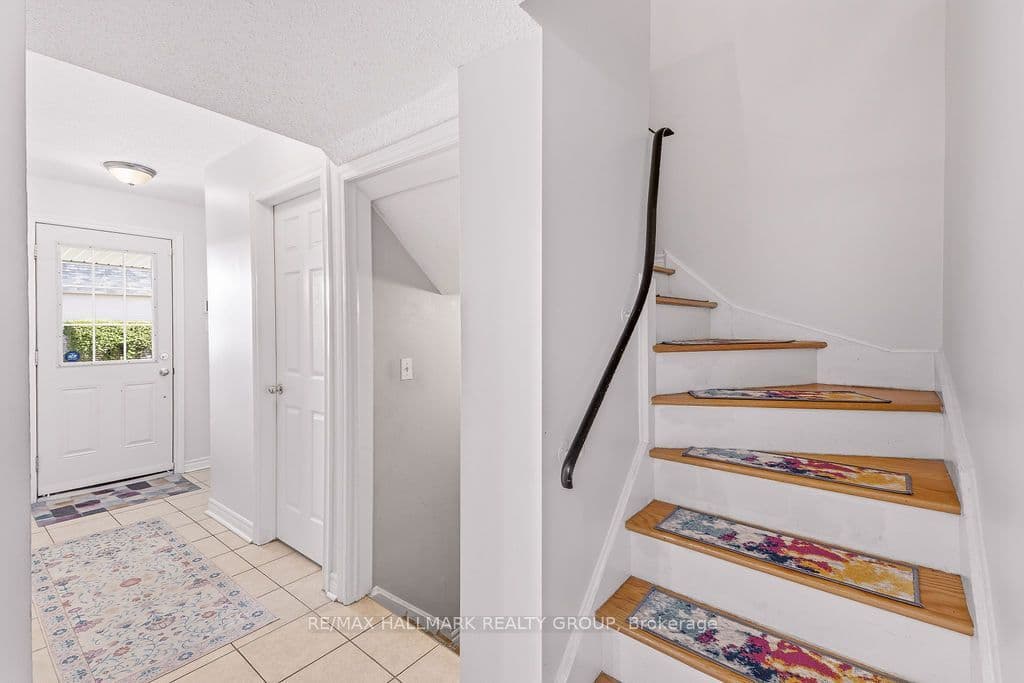 295 Beechgrove Avenue, Westboro - Hampton Park, ON K1Z 6R4