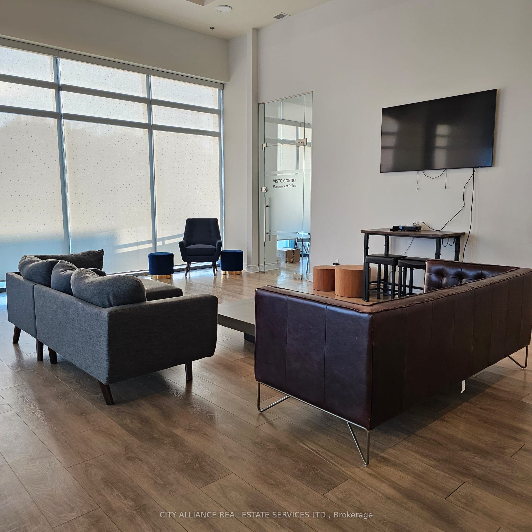 2522 Keele Street 512, Toronto, ON M6L 2N8