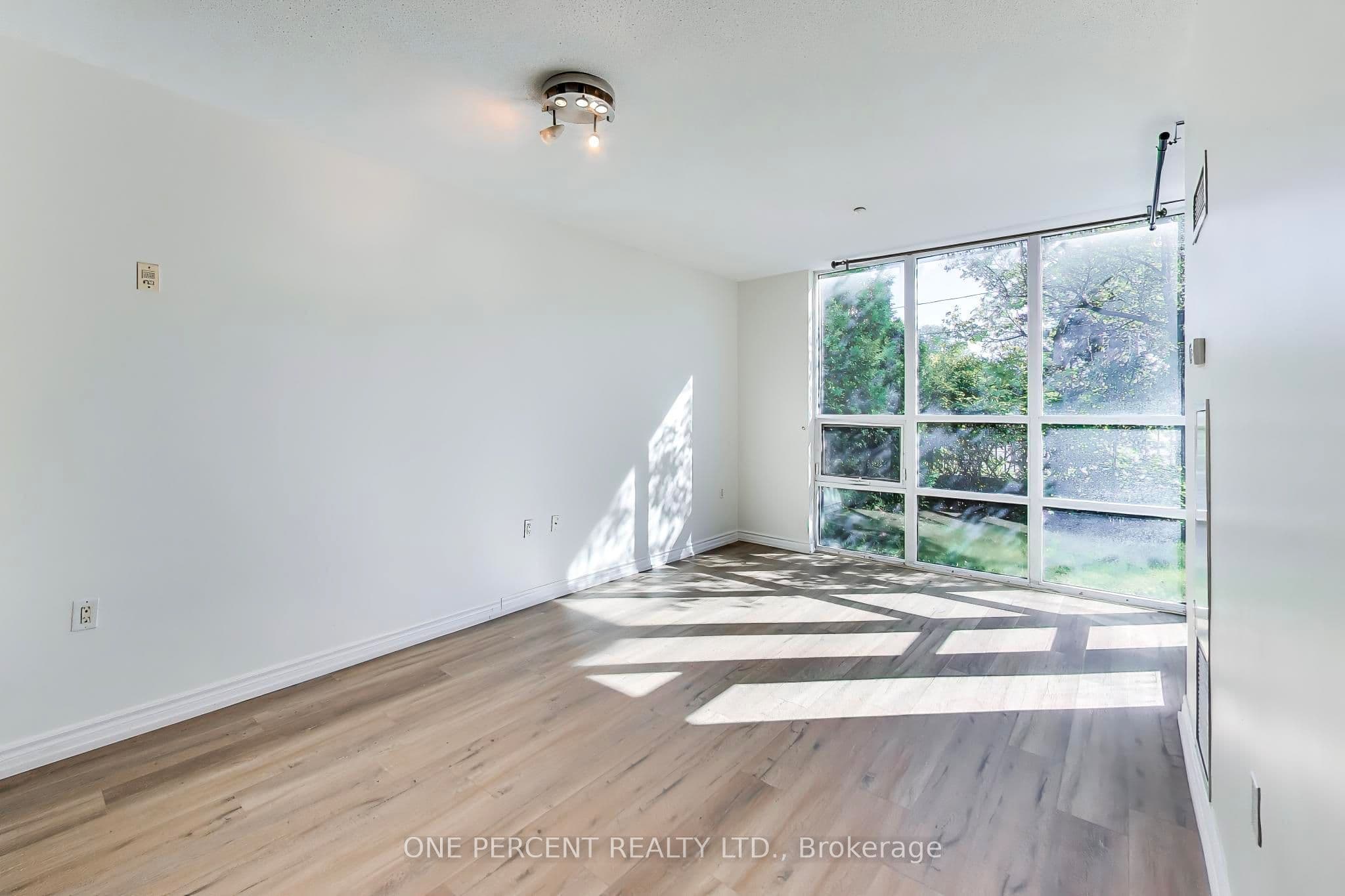 3840 Bathurst Street 109, Toronto, ON M3H 6C6