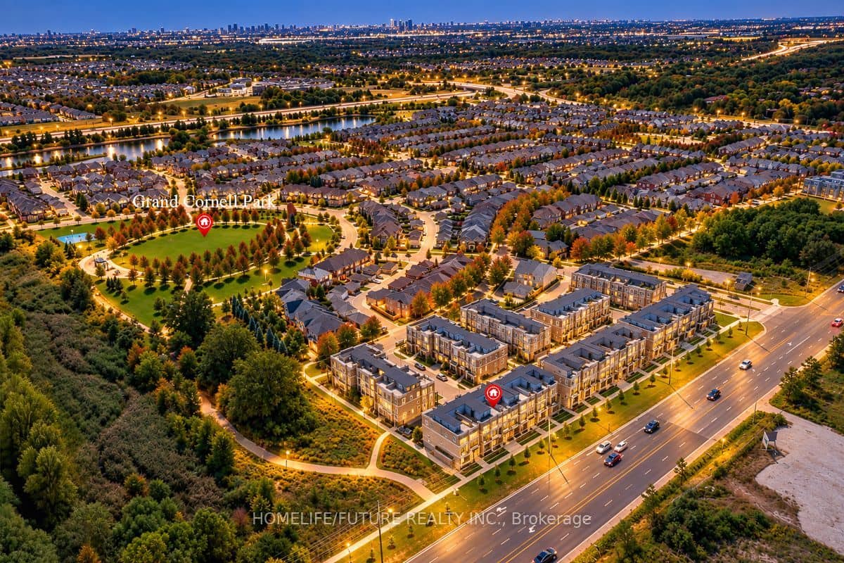30 Westmeath Lane 2521, Markham, ON L6B 1N5