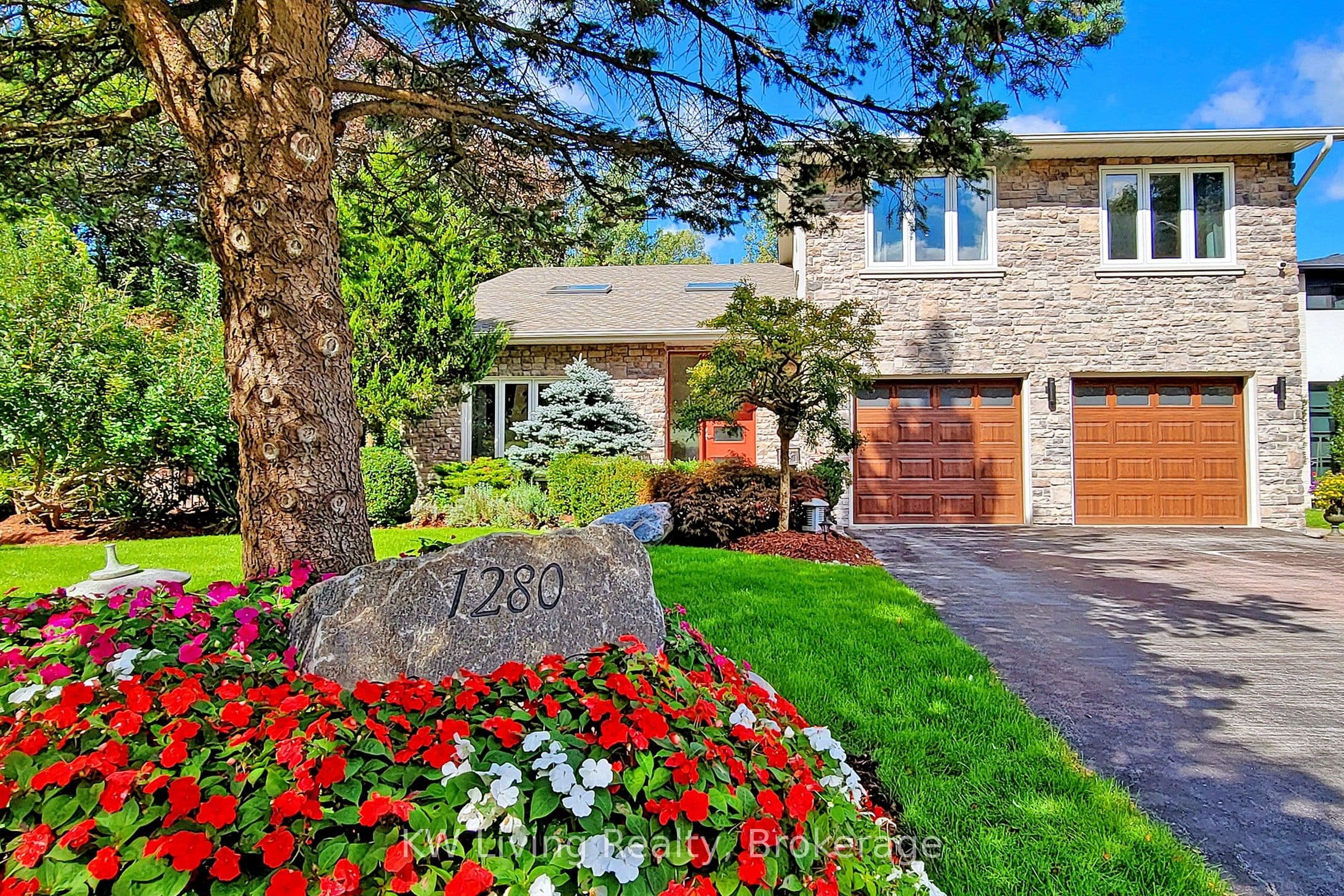 1280 Watersedge Road, Mississauga, ON L5J 1A1