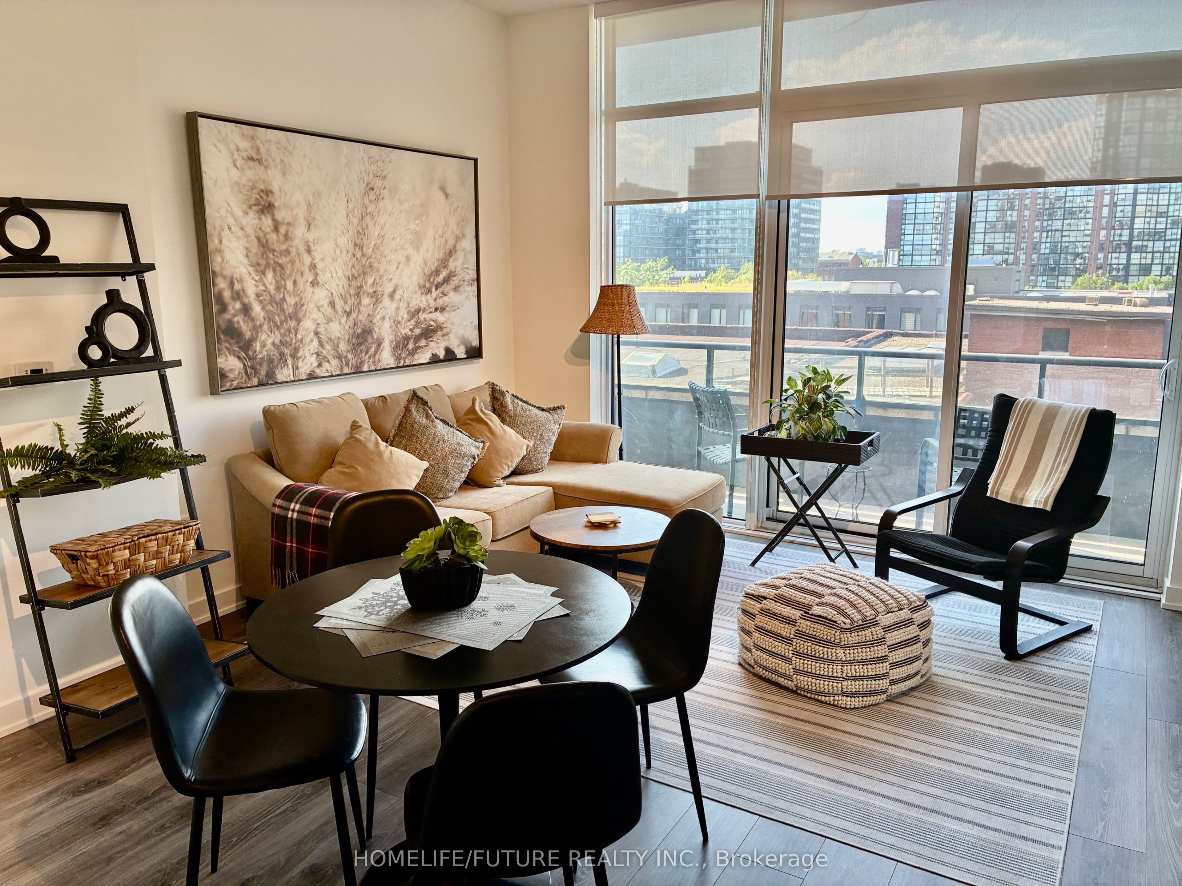 9 Tecumseth Street 610, Toronto, ON M5V 0S5