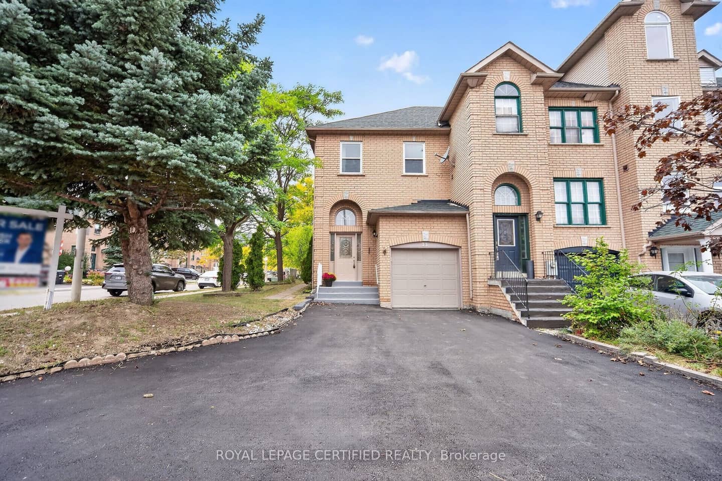 23 Provincial Place, Brampton, ON L6S 6C5