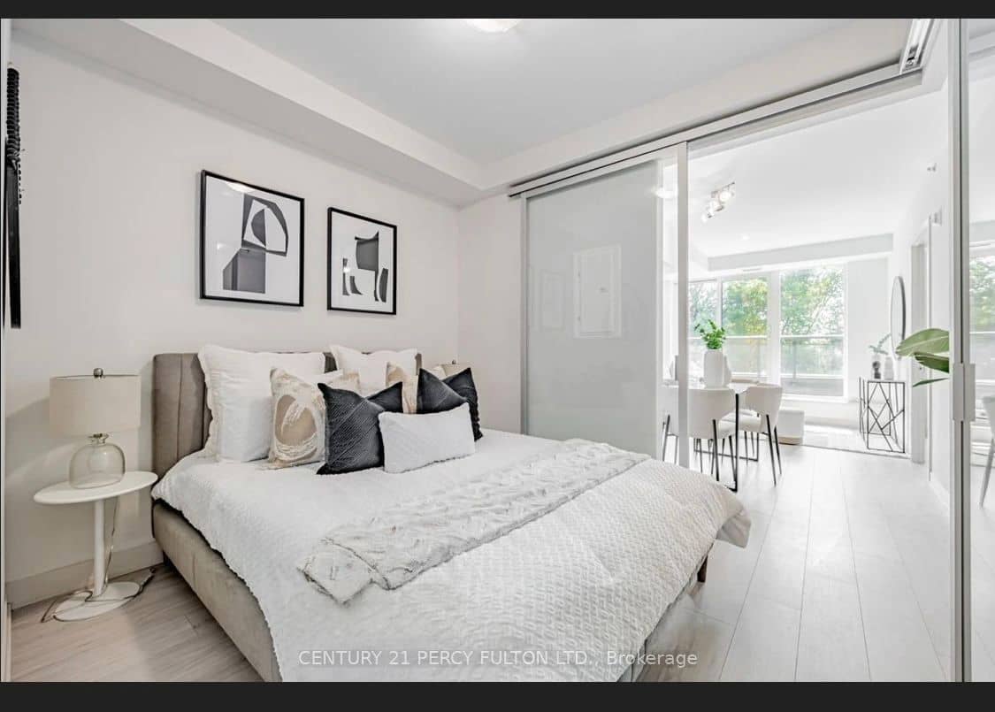 90 Glen Everest Road 318, Toronto, ON M1N 1T7