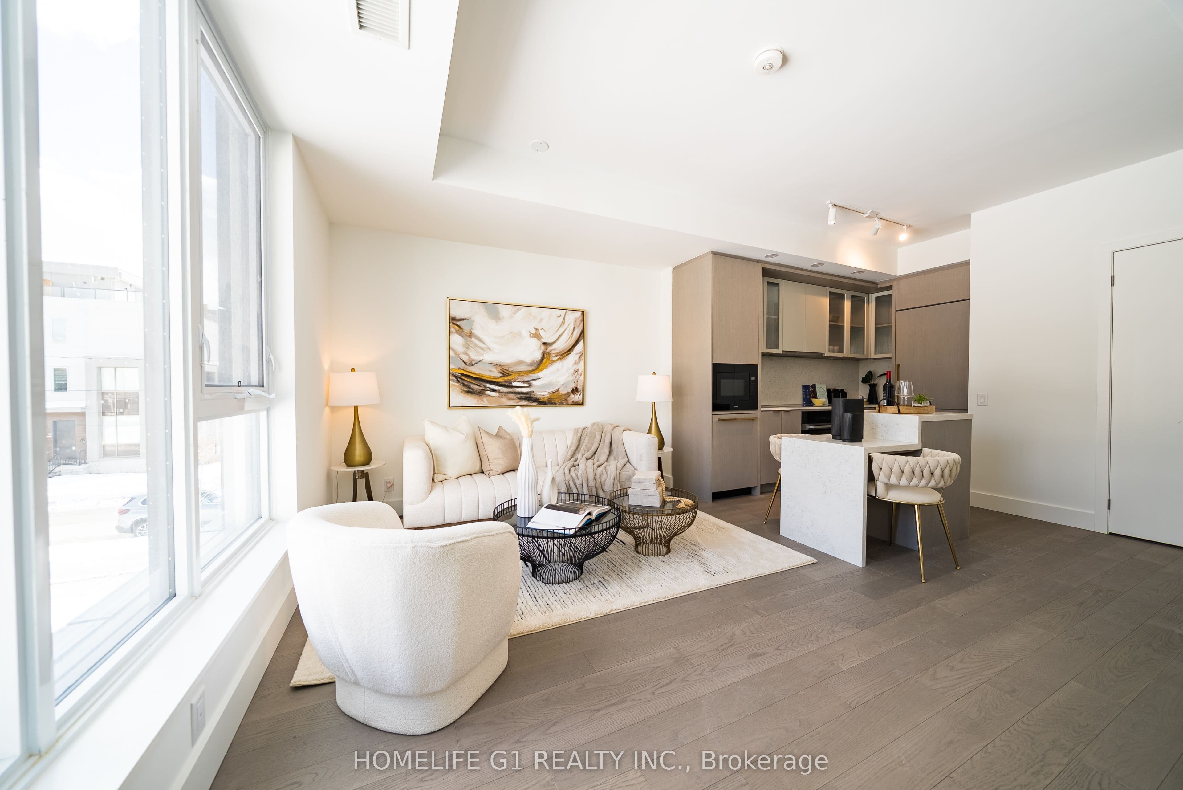 6 Greenbriar Road 116, Toronto, ON M2K 0H6