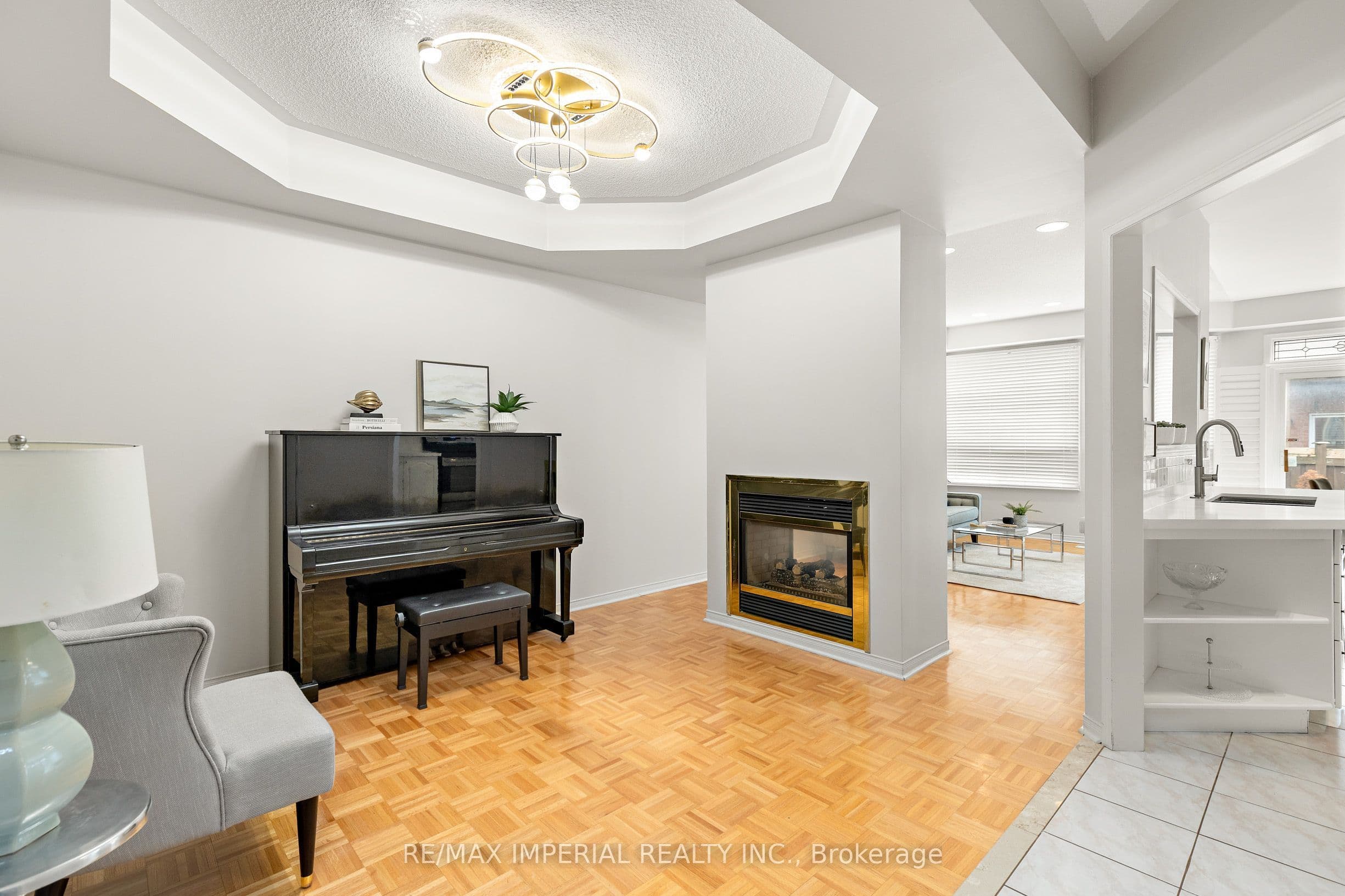 145 Blue Willow Drive, Vaughan, ON L4L 9E9
