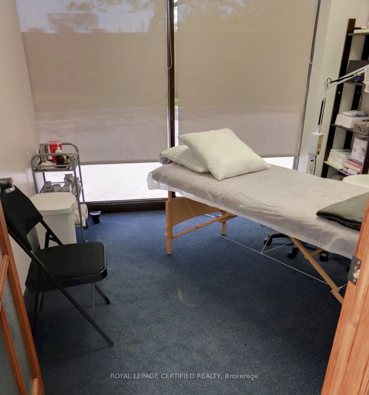 3049 Kingston Road, Toronto, ON M1M 3W1