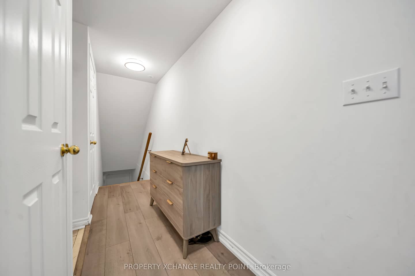 3049 Finch Avenue W 2003, Toronto, ON M9M 0A5