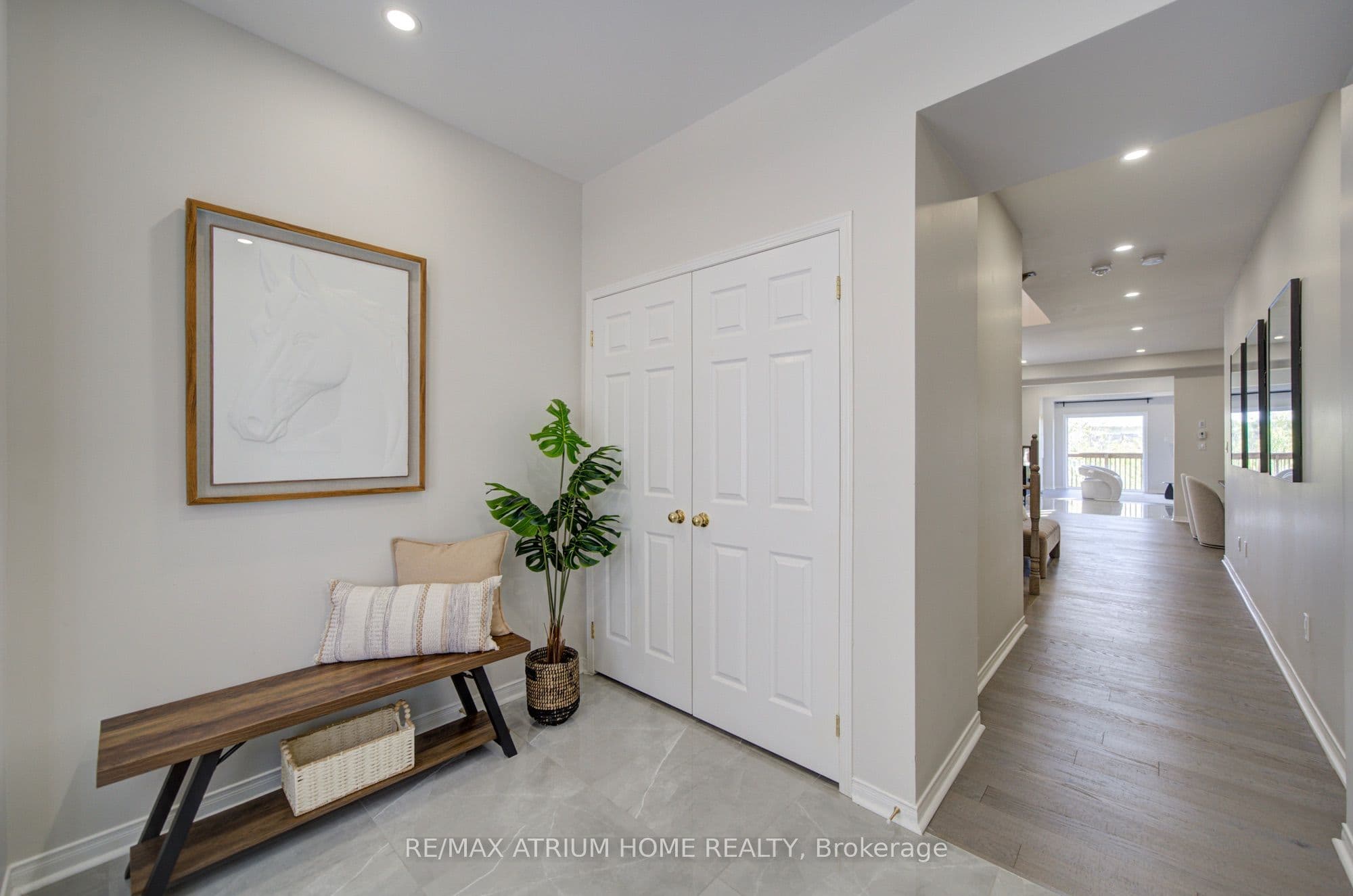 126 Hartney Drive, Richmond Hill, ON L4S 0L1