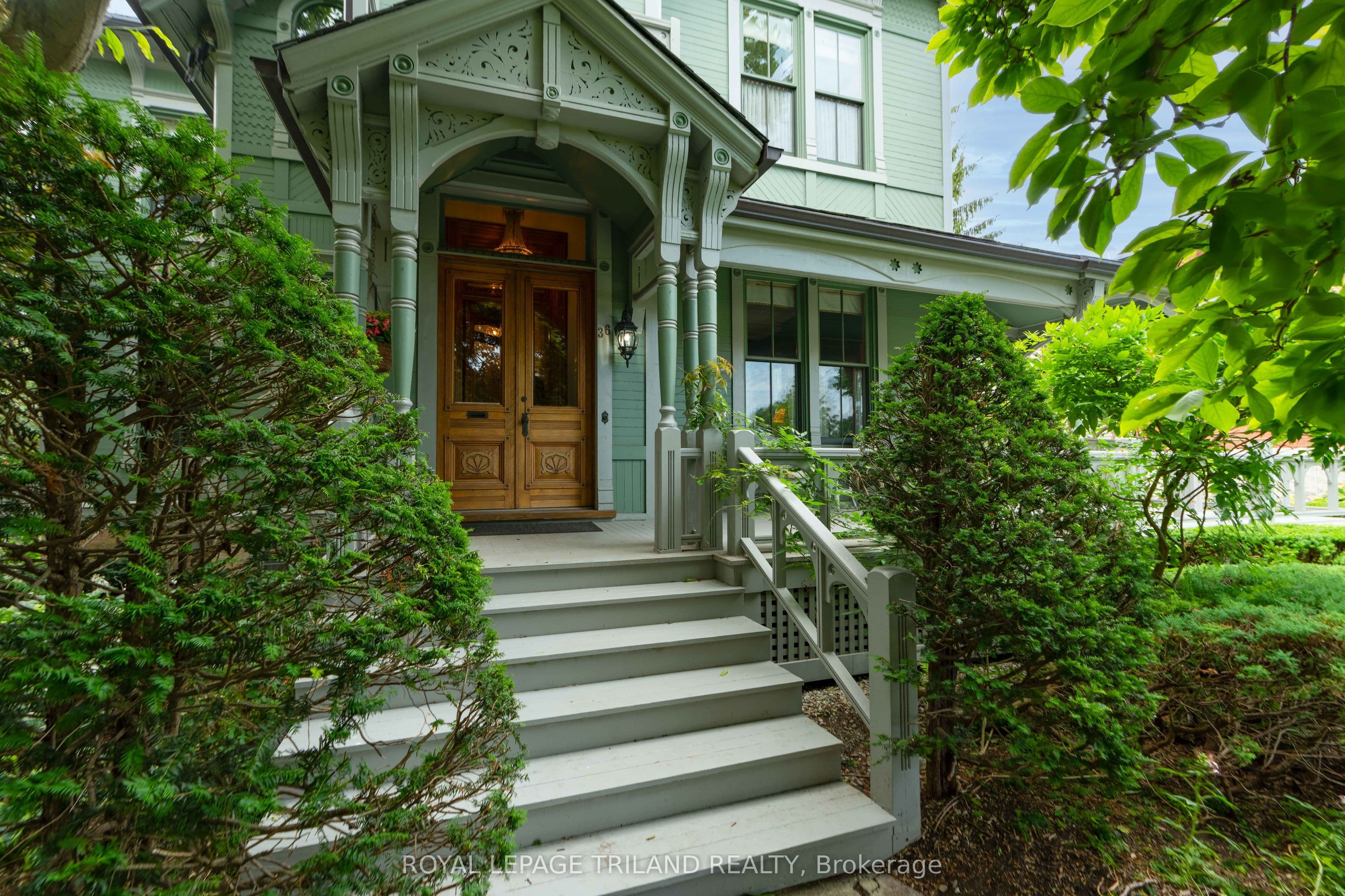 36 Grosvenor Street, London East, ON N6A 1Y5