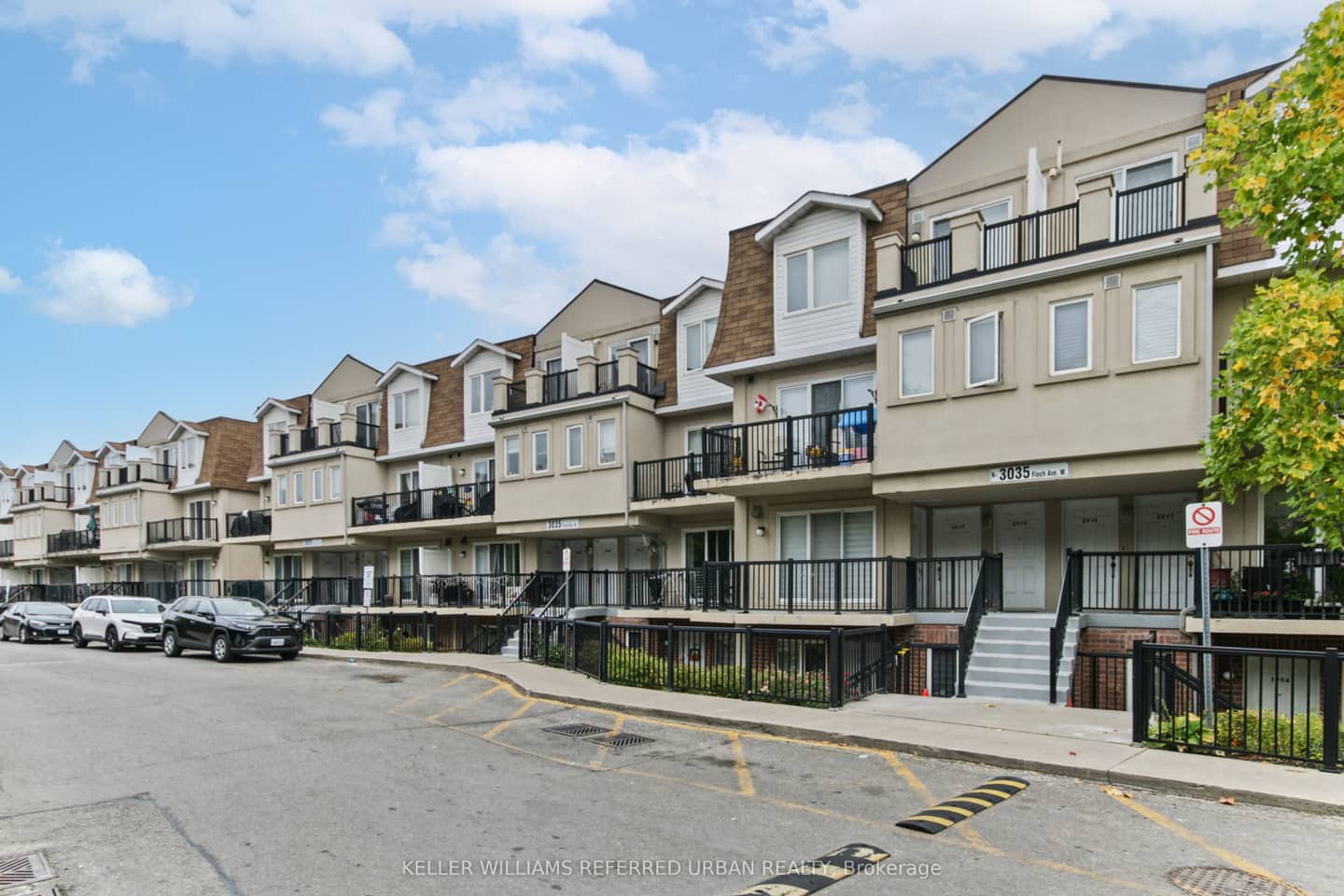 3035 Finch Avenue W 2016, Toronto, ON M9M 0A3