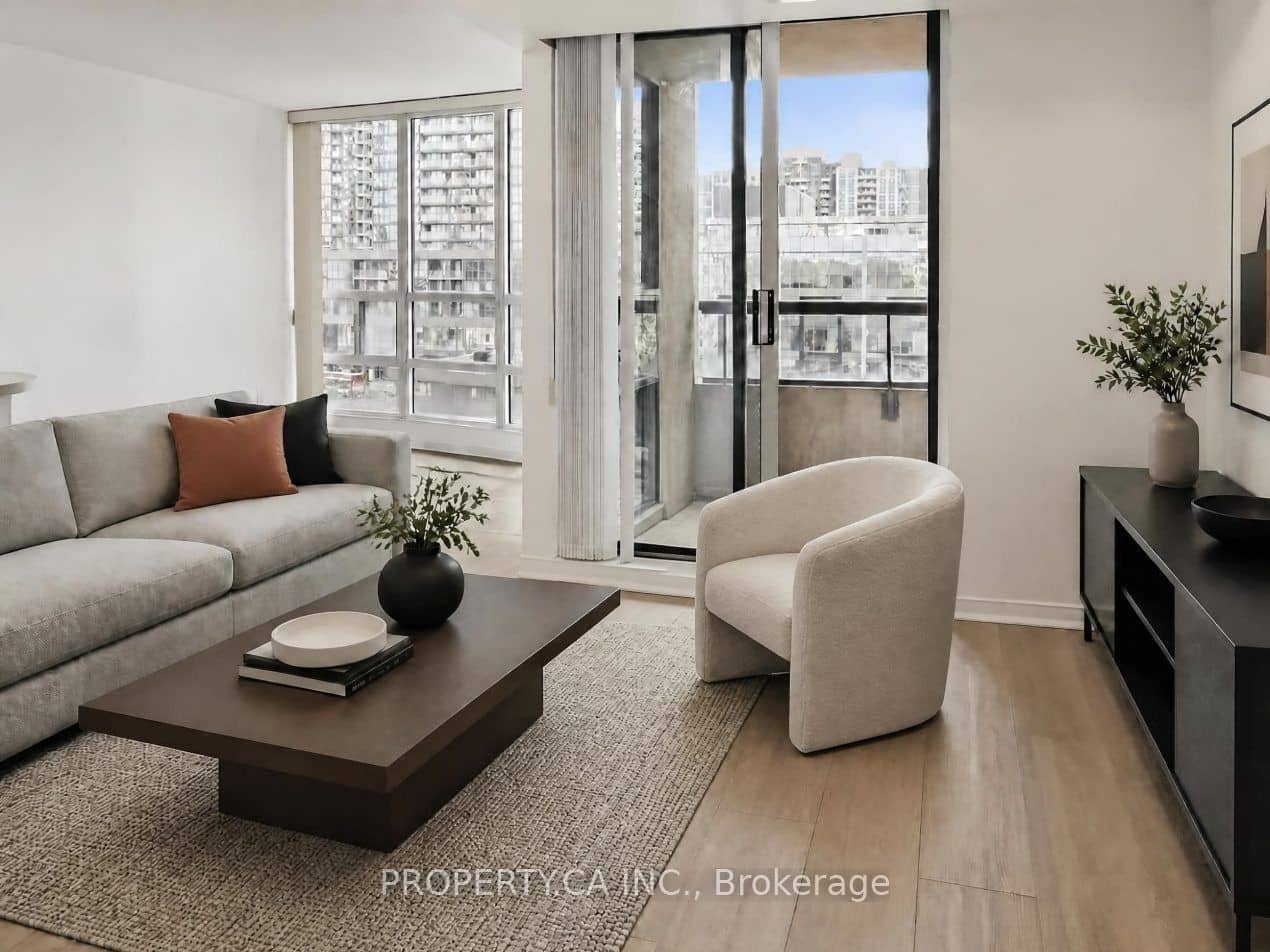 238 Doris Avenue 812, Toronto, ON M2N 6W1
