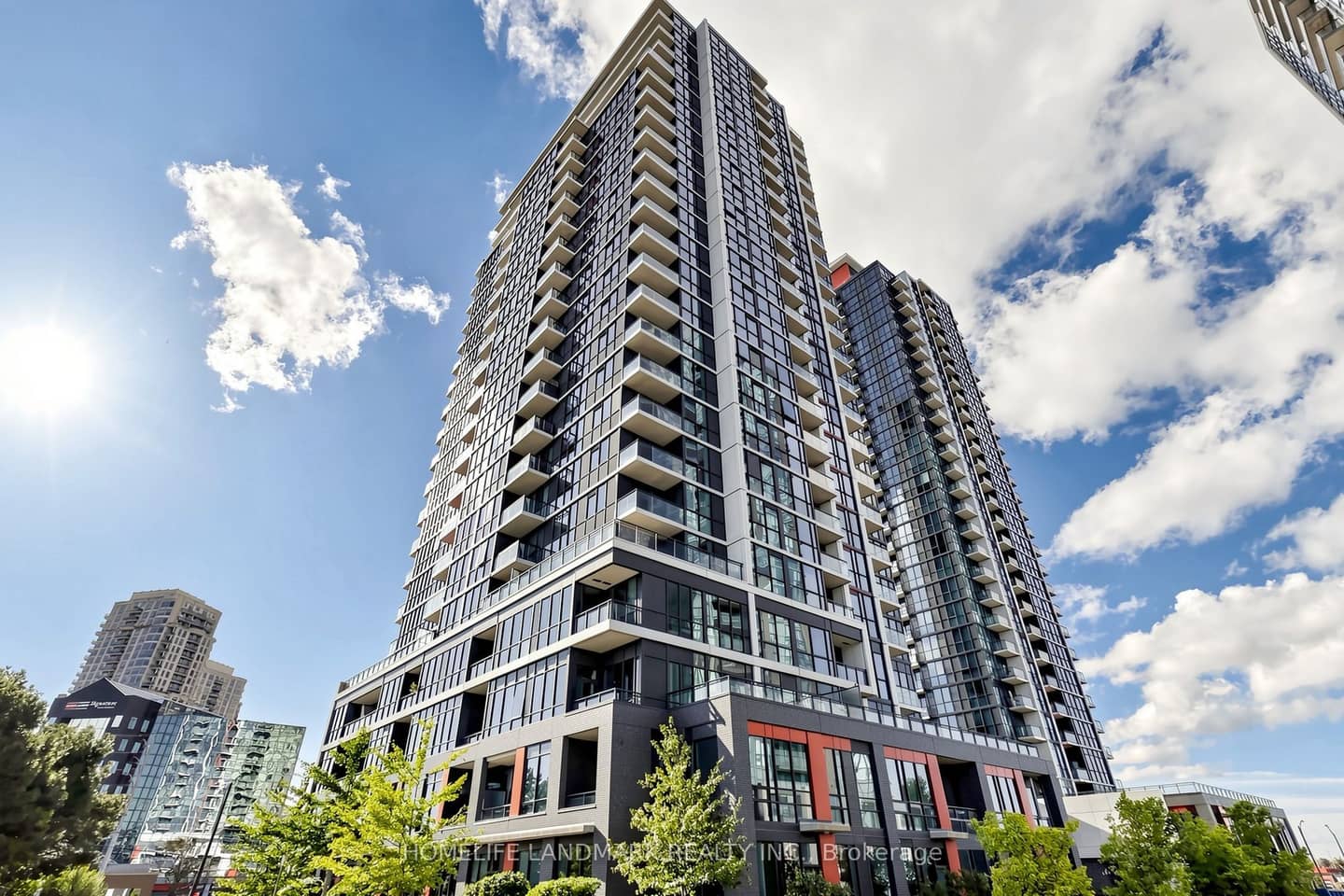 55 Eglinton Avenue 105, Mississauga, ON L5R 3P5