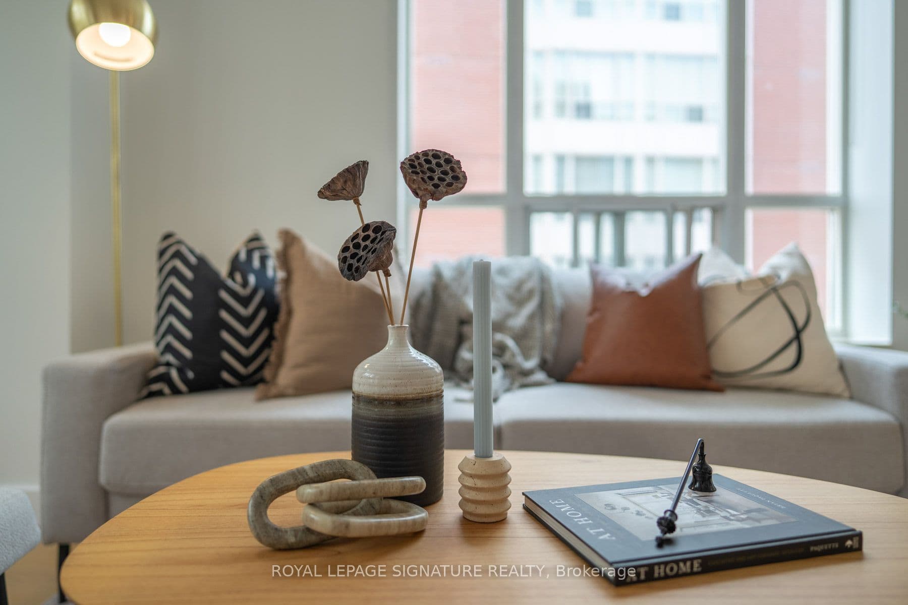 485 Rosewell Avenue 308, Toronto, ON M4R 2J2