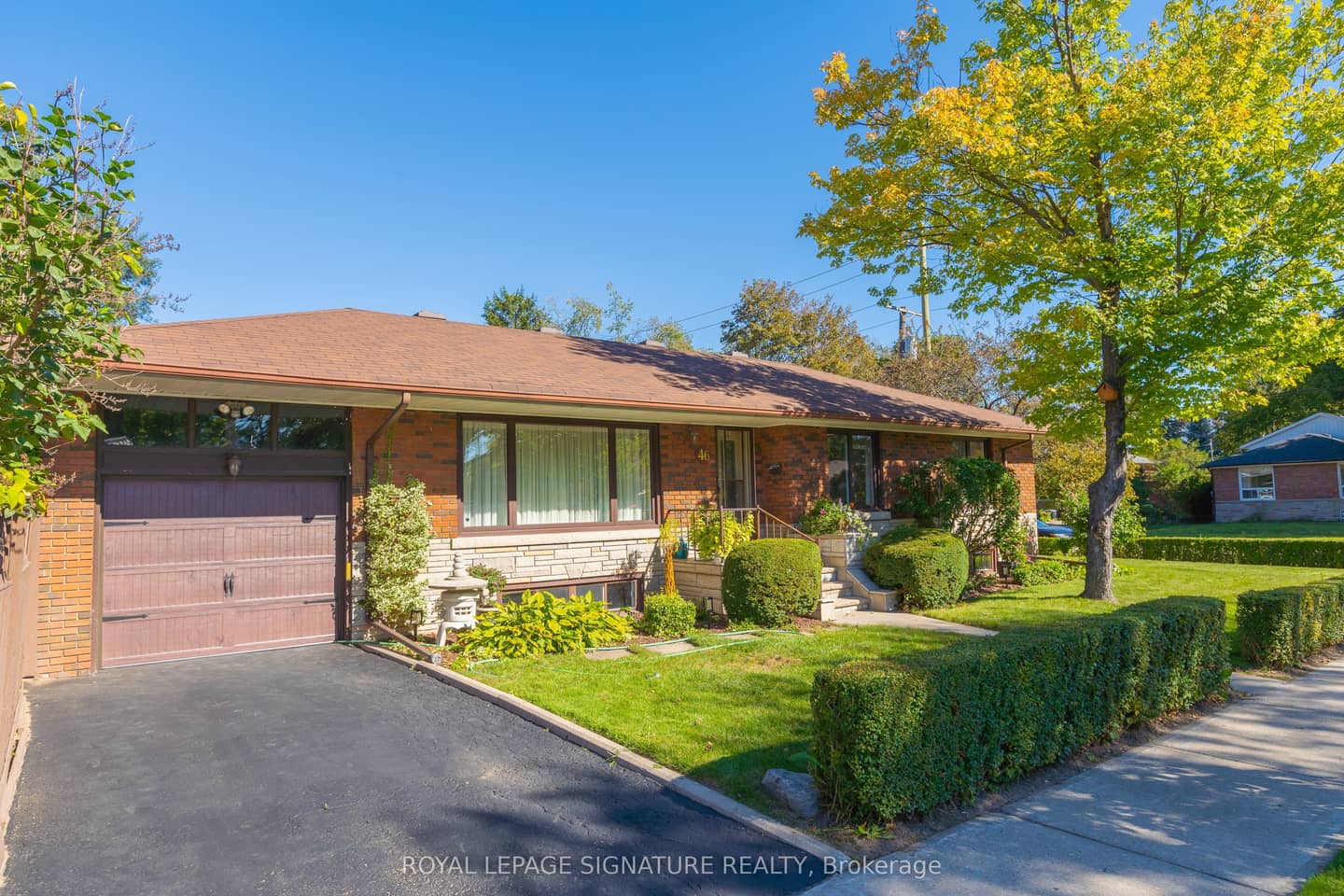46 Stoney Creek Drive, Toronto, ON M1E 3L3
