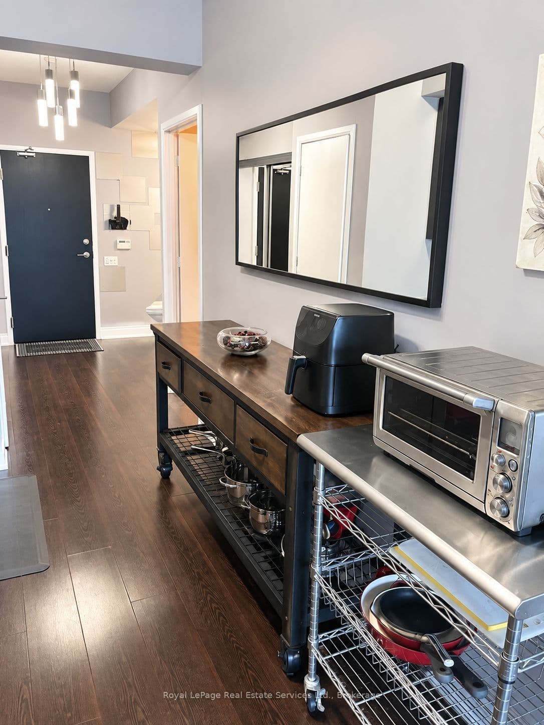 775 King Street W 1006, Toronto, ON M5V 2K3