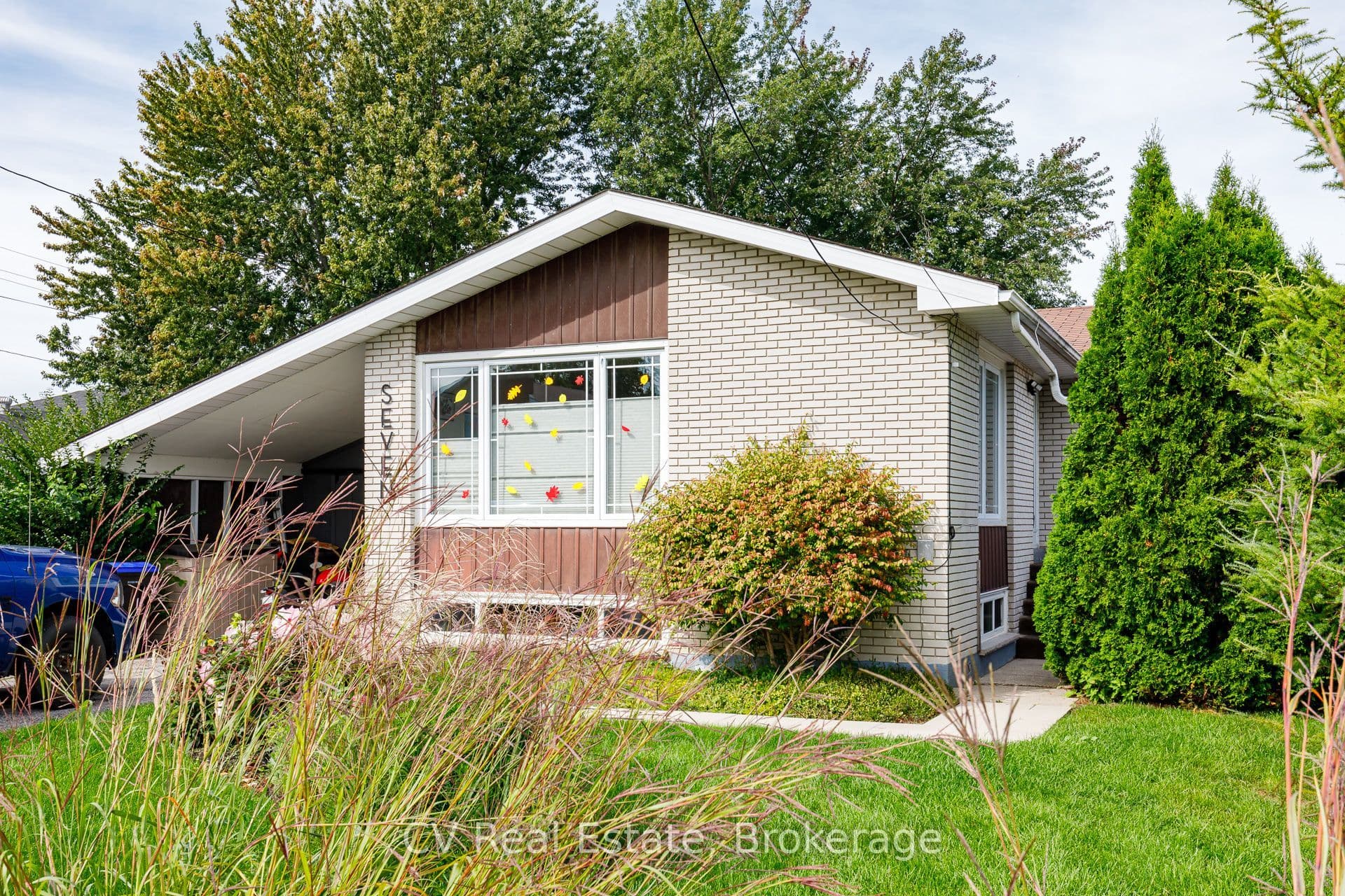 7 Willow Street, Collingwood, ON L9Y 2H9