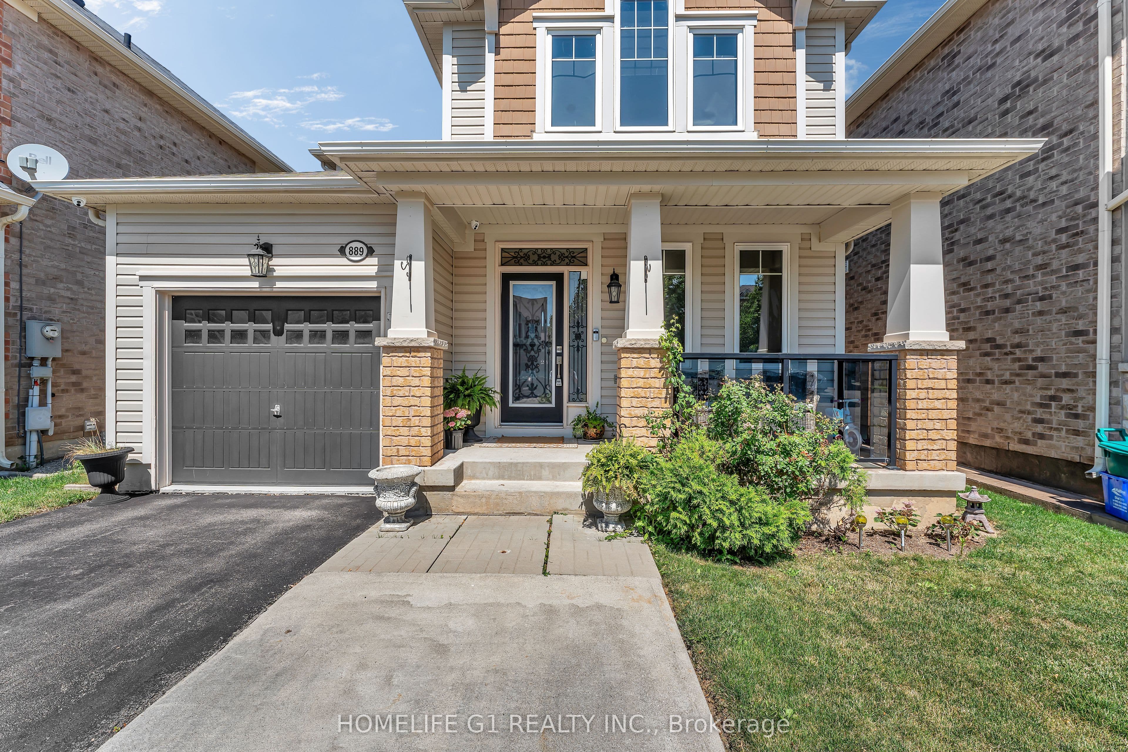 889 Challinor Terrace, Milton, ON L9T 7V6