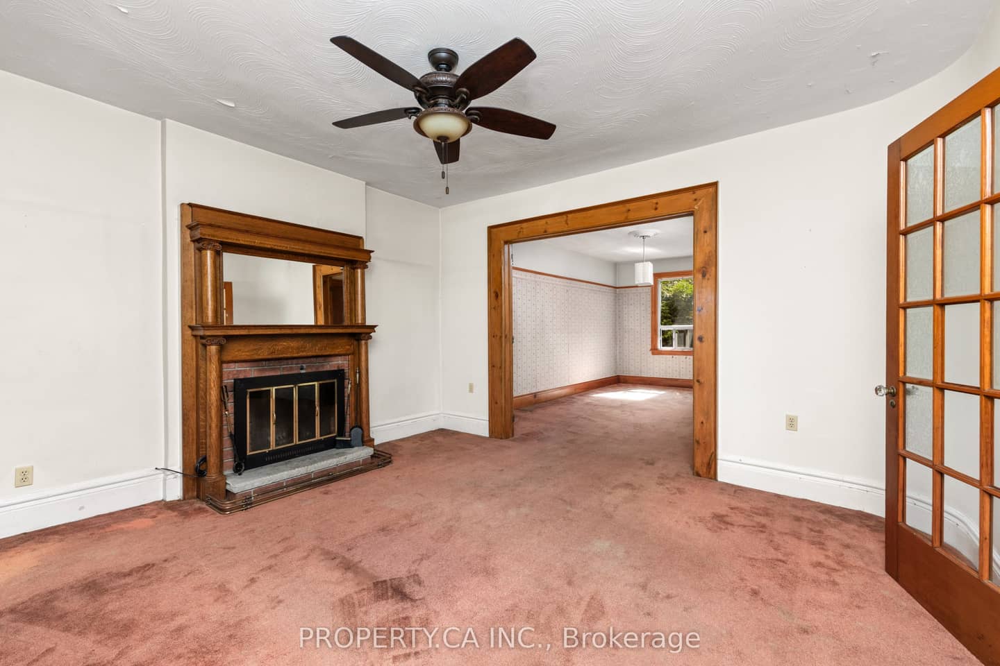 131 Pearson Avenue, Toronto, ON M6R 1G4