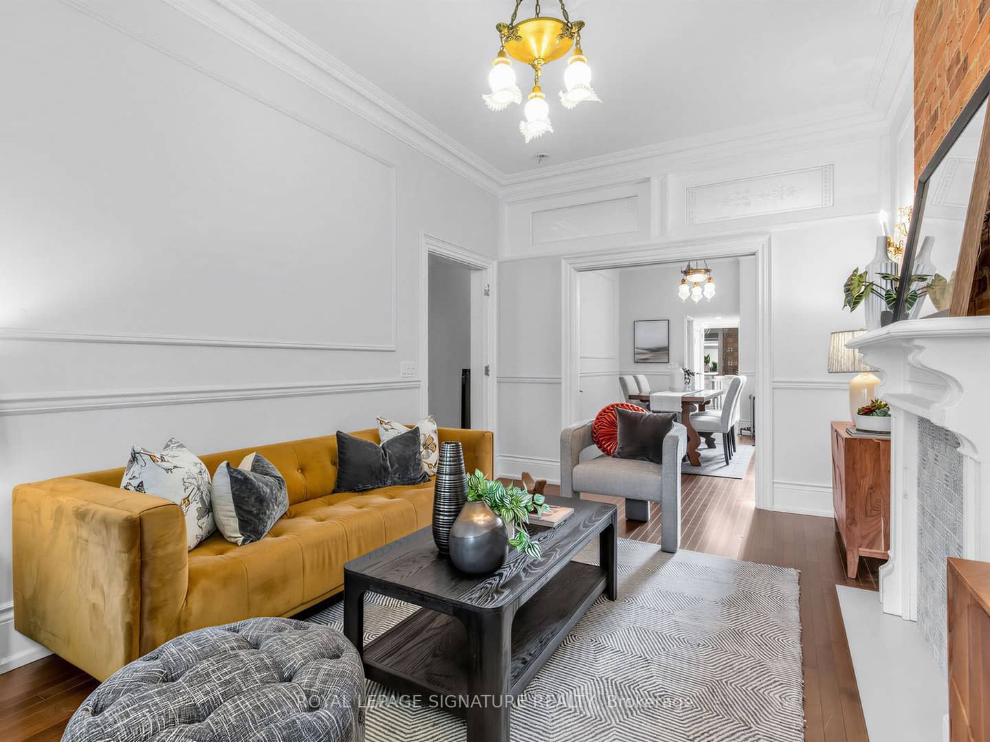 395 Shaw Street, Toronto, ON M6J 2X4