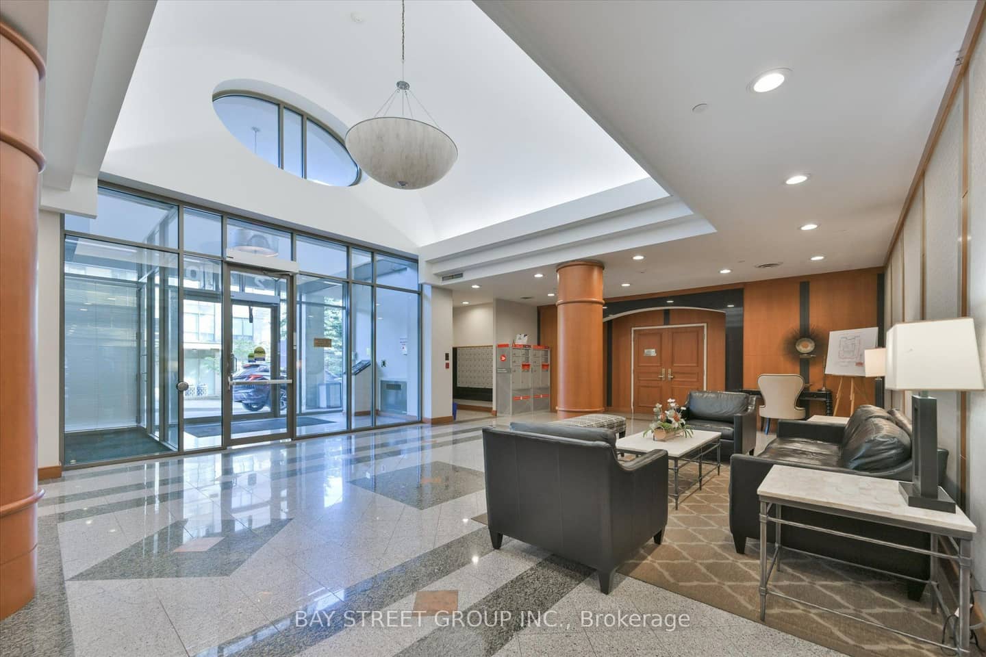 260 Doris Avenue 1210, Toronto, ON M2N 6X9