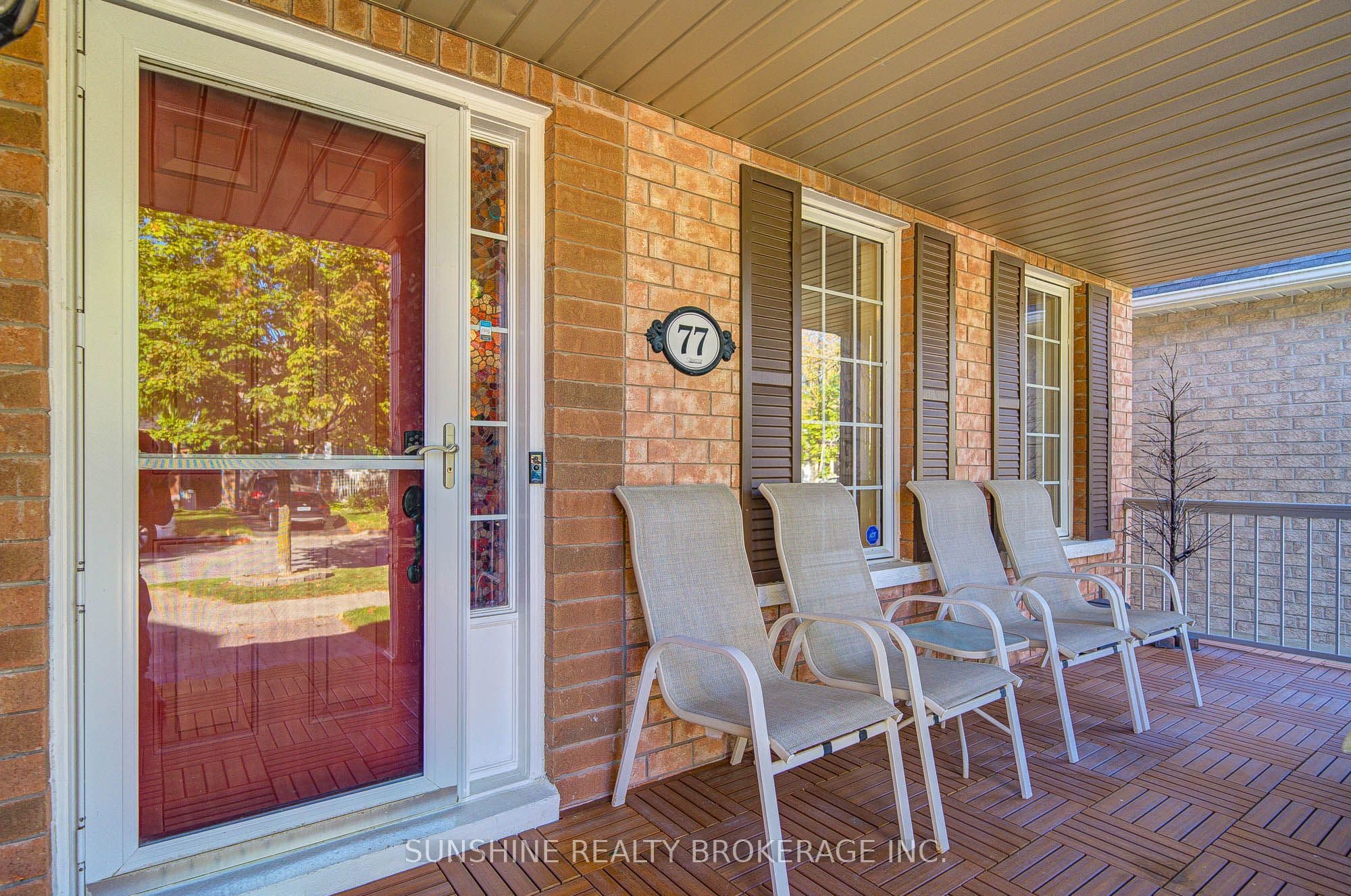 77 Sunburst Crescent, Markham, ON L6E 1E3