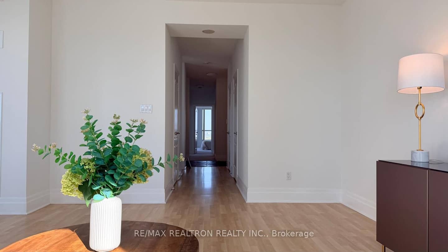 188 Doris Avenue 2003, Toronto, ON M2N 6Z5