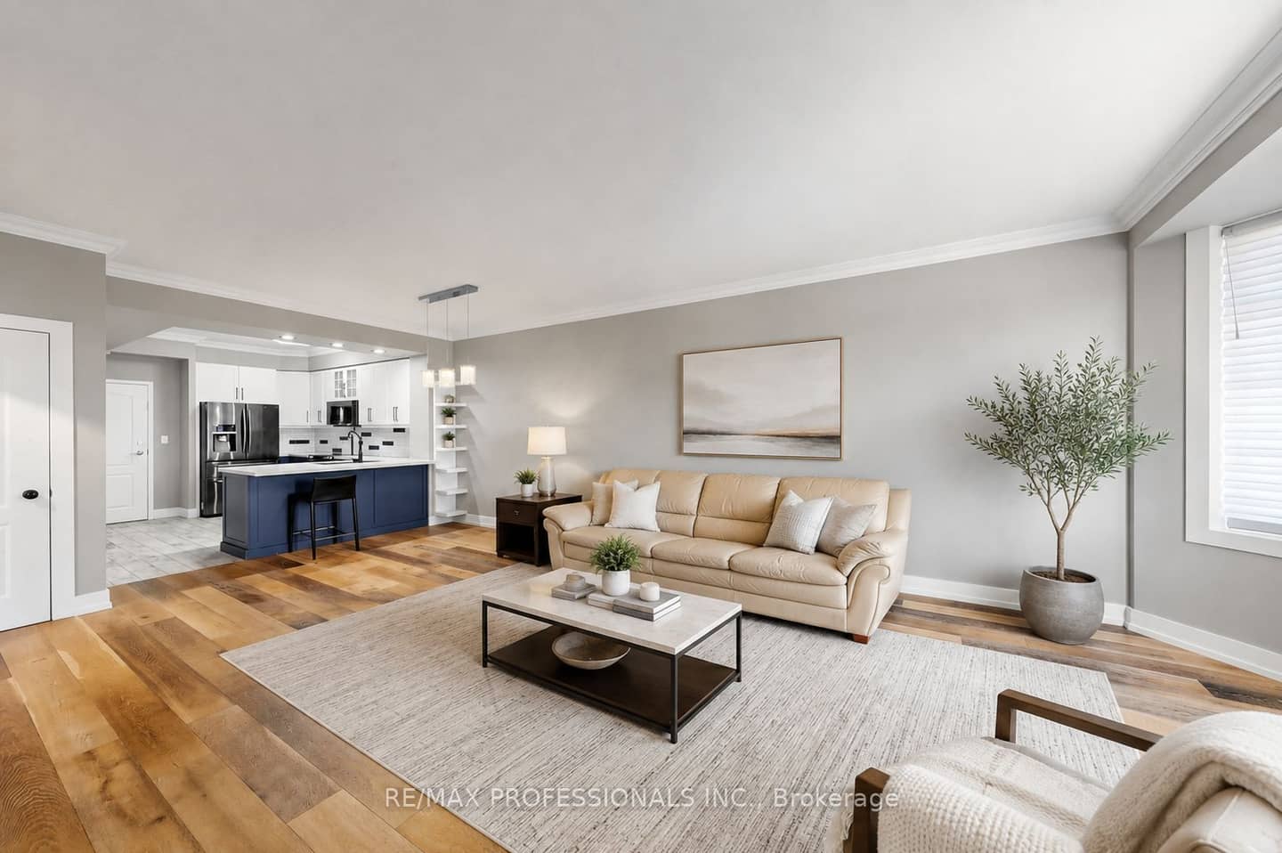 3531 Lake Shore Boulevard W 206, Toronto, ON M8W 1P4