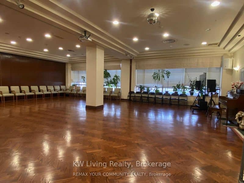 3088 Kennedy Road #715, Toronto, ON M1V 5M4