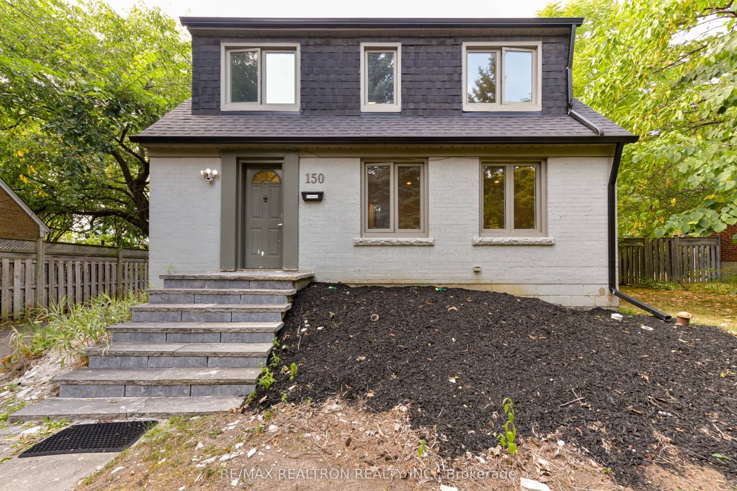 150 Upper Canada Drive, Toronto, ON M2P 1S8