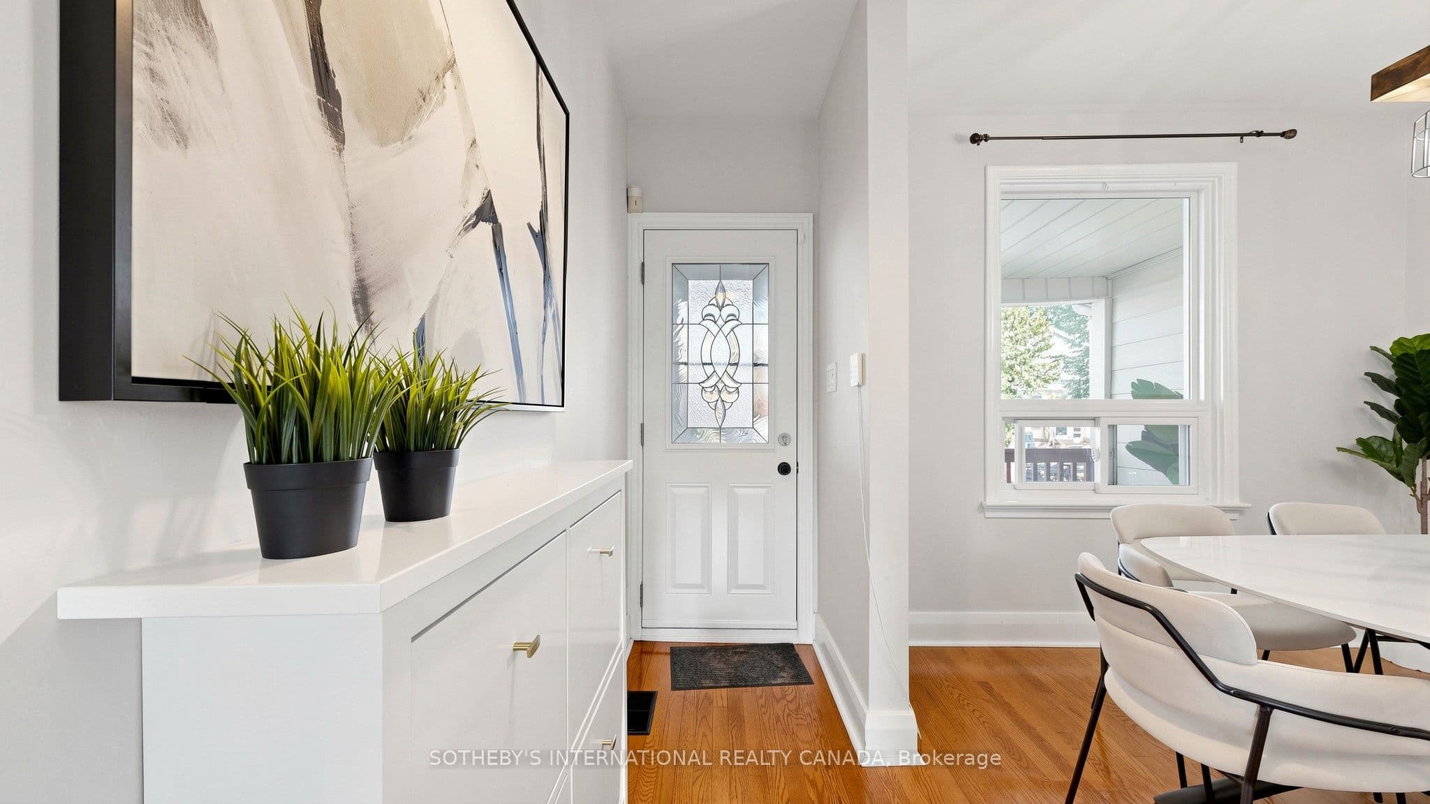 213 Oakcrest Avenue, Toronto, ON M4C 1B8