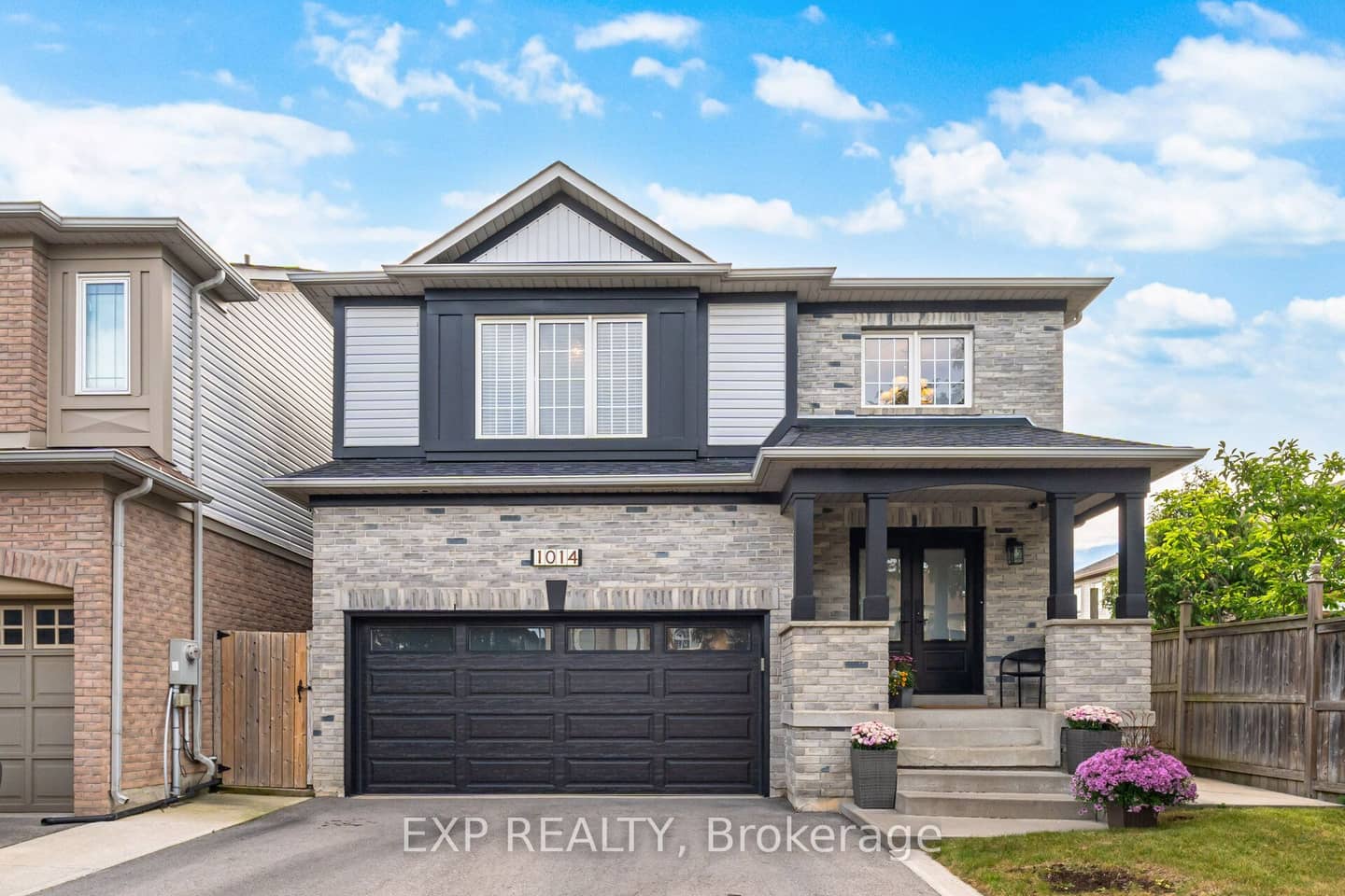 1014 Bradley Terrace, Milton, ON L9T 5S7