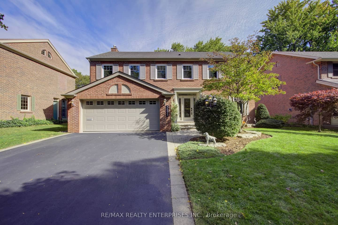 3523 Kingbird Court, Mississauga, ON L5L 2P9