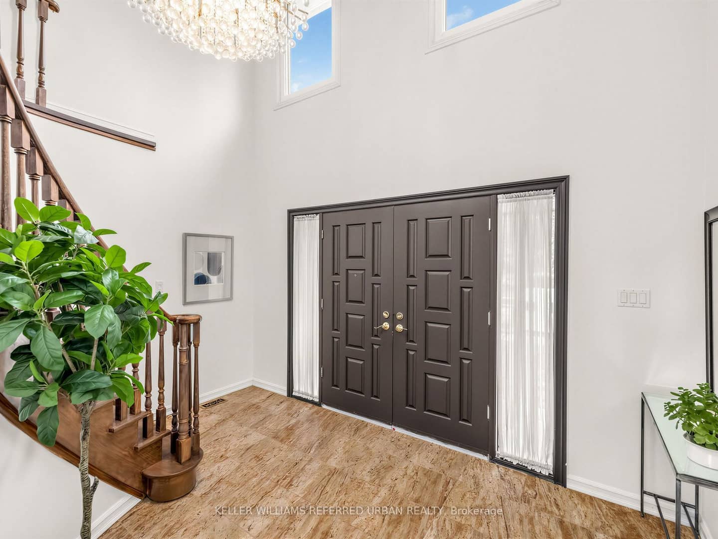 9 Tigerlily Court, Toronto, ON M2M 4E3