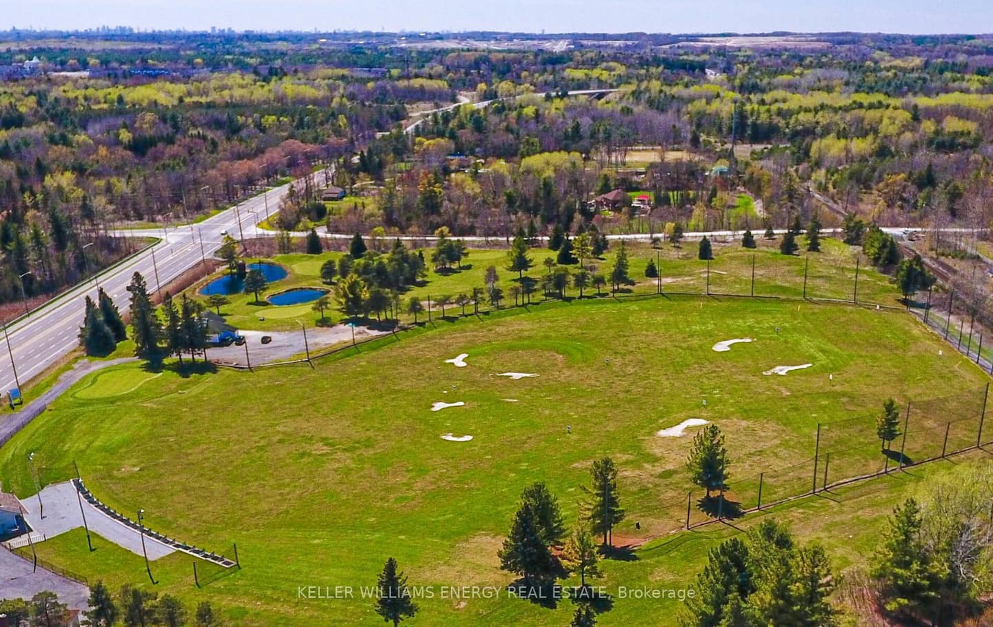 560 Taunton Road W, Ajax, ON L1T 4S9