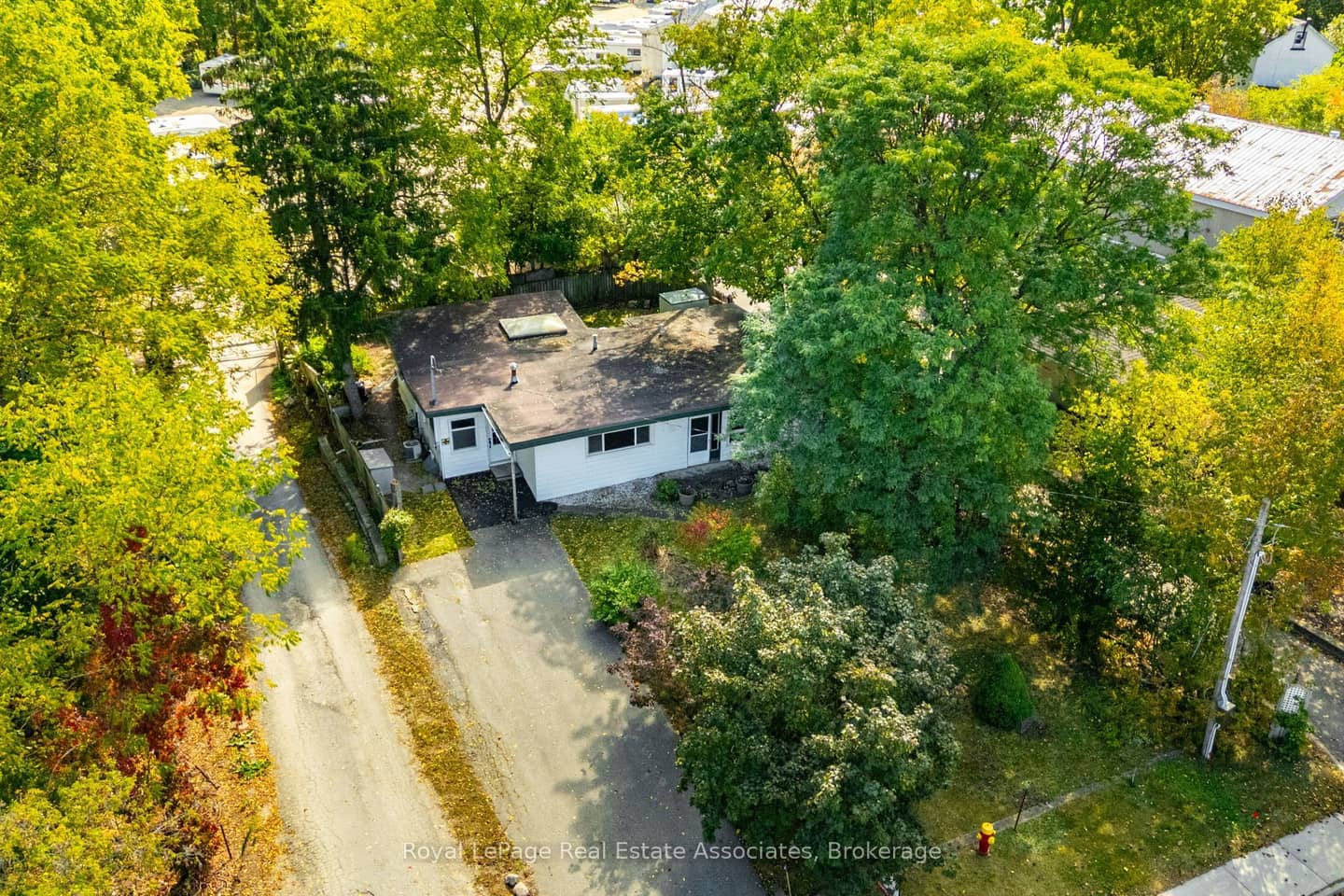 20 Adamson Street N, Halton Hills, ON L0P 0A2