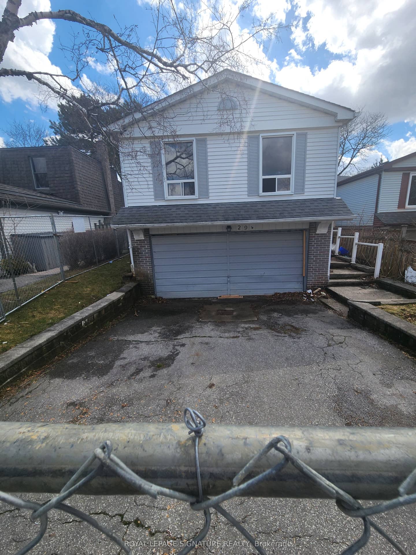 29 Lillooet Crescent, Richmond Hill, ON L4C 5A6
