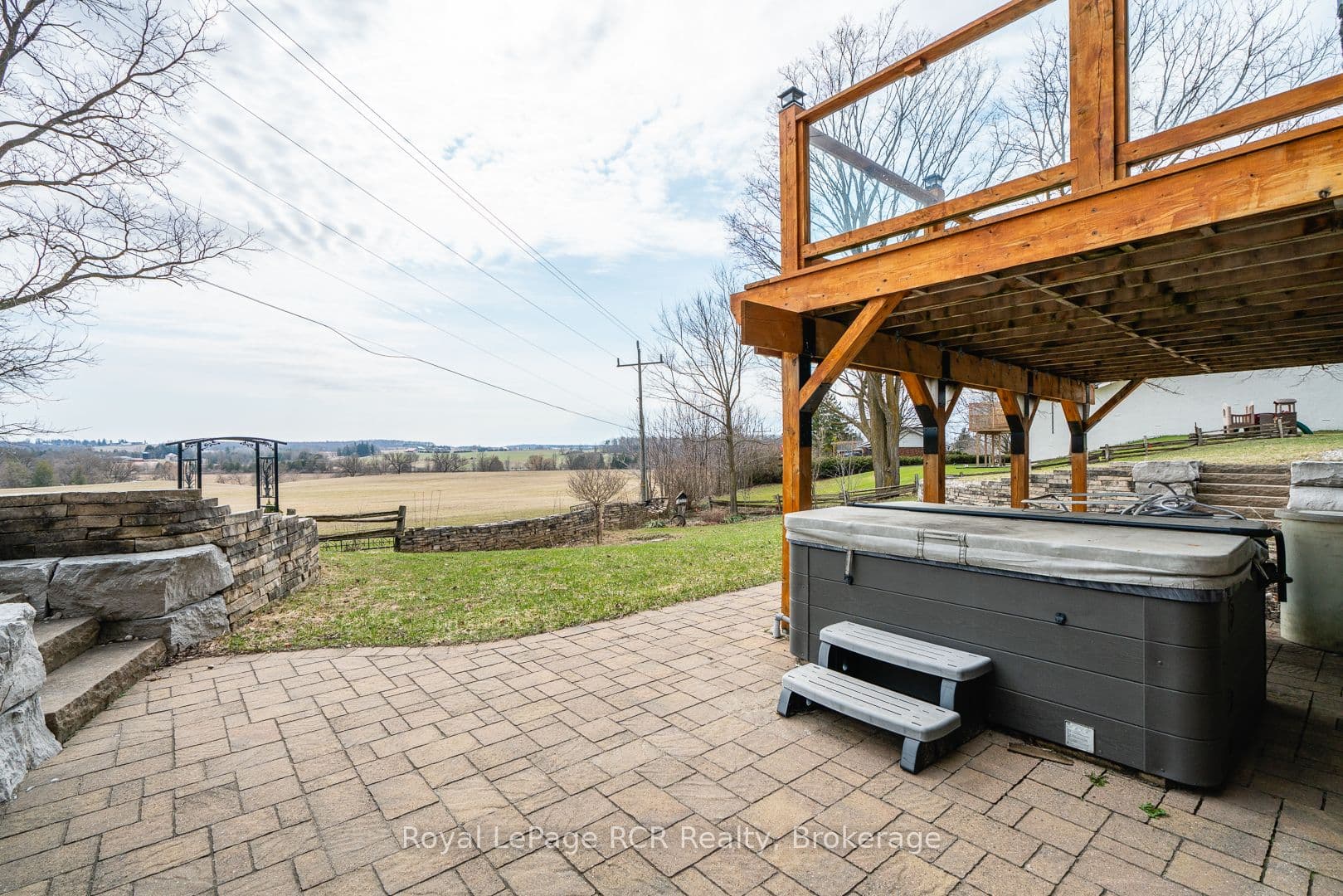 136 4th Avenue, Hanover, ON N4N 2B3
