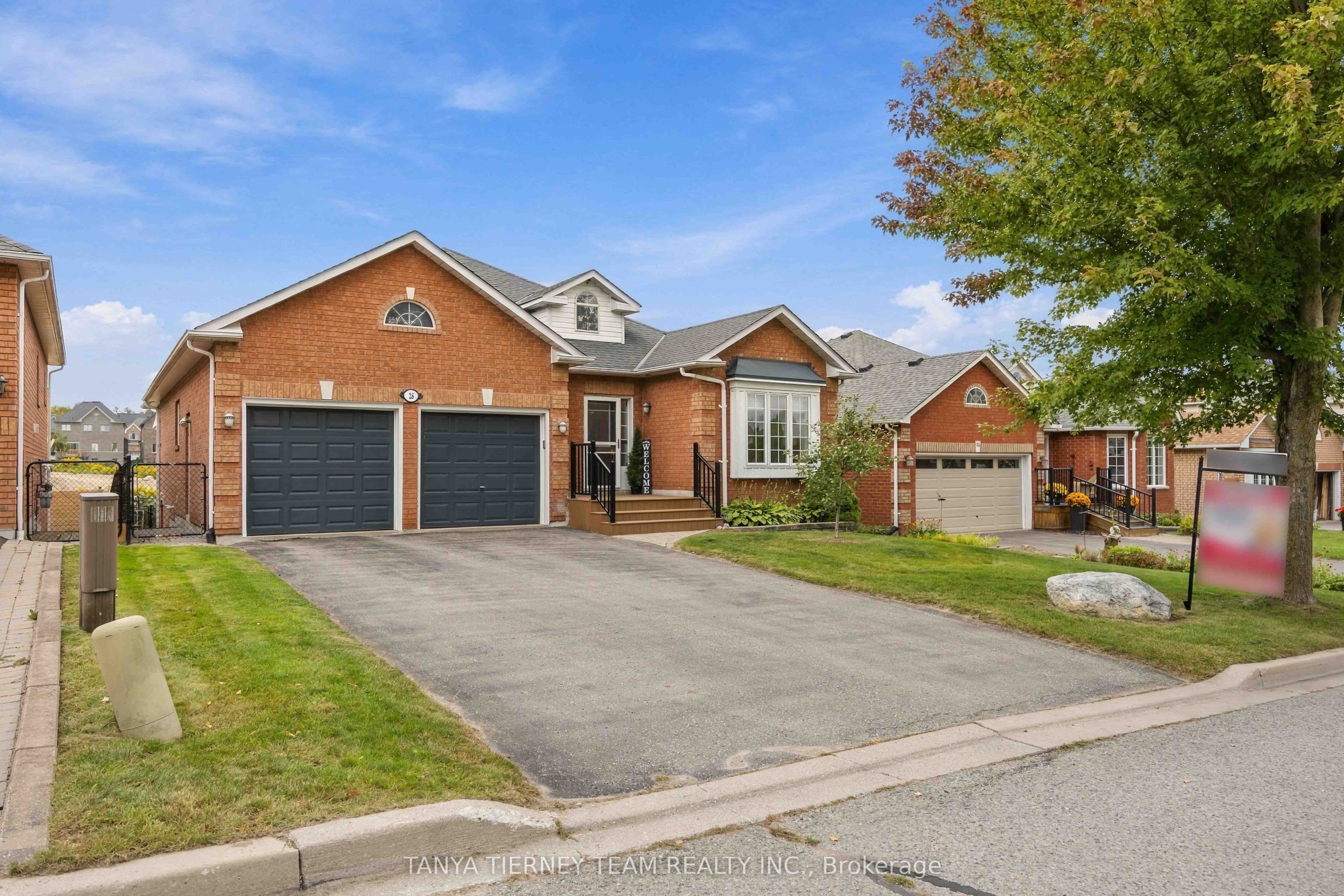 28 Perryview Drive, Scugog, ON L9L 1T5