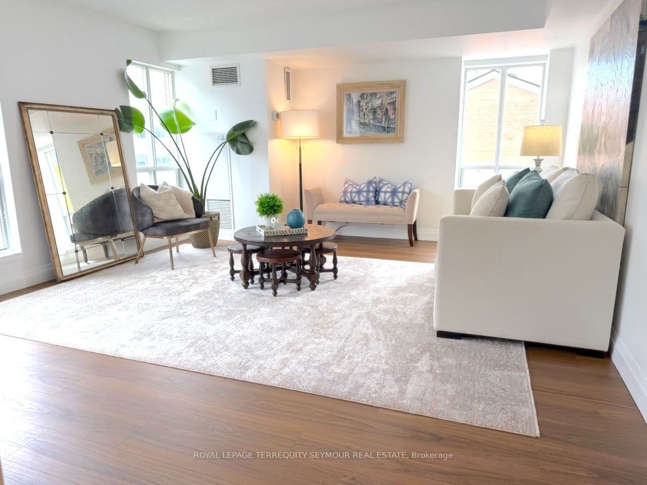 139 Merton Street 448, Toronto, ON M4S 3G7