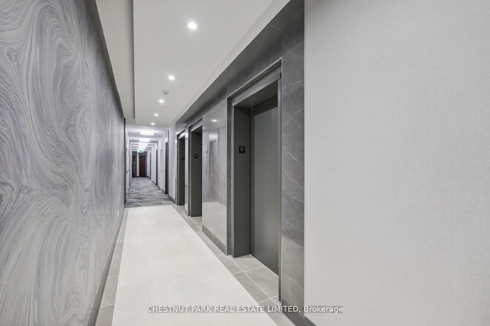 85 Bloor Street E 1014, Toronto, ON M4W 3Y1