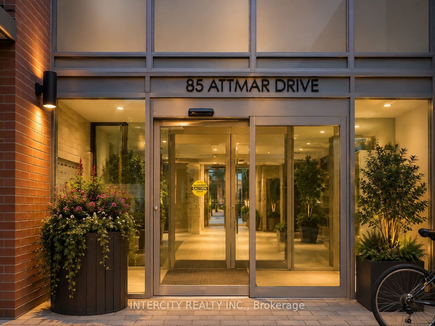 85 Attmar Drive 225, Brampton, ON L6P 0Y6