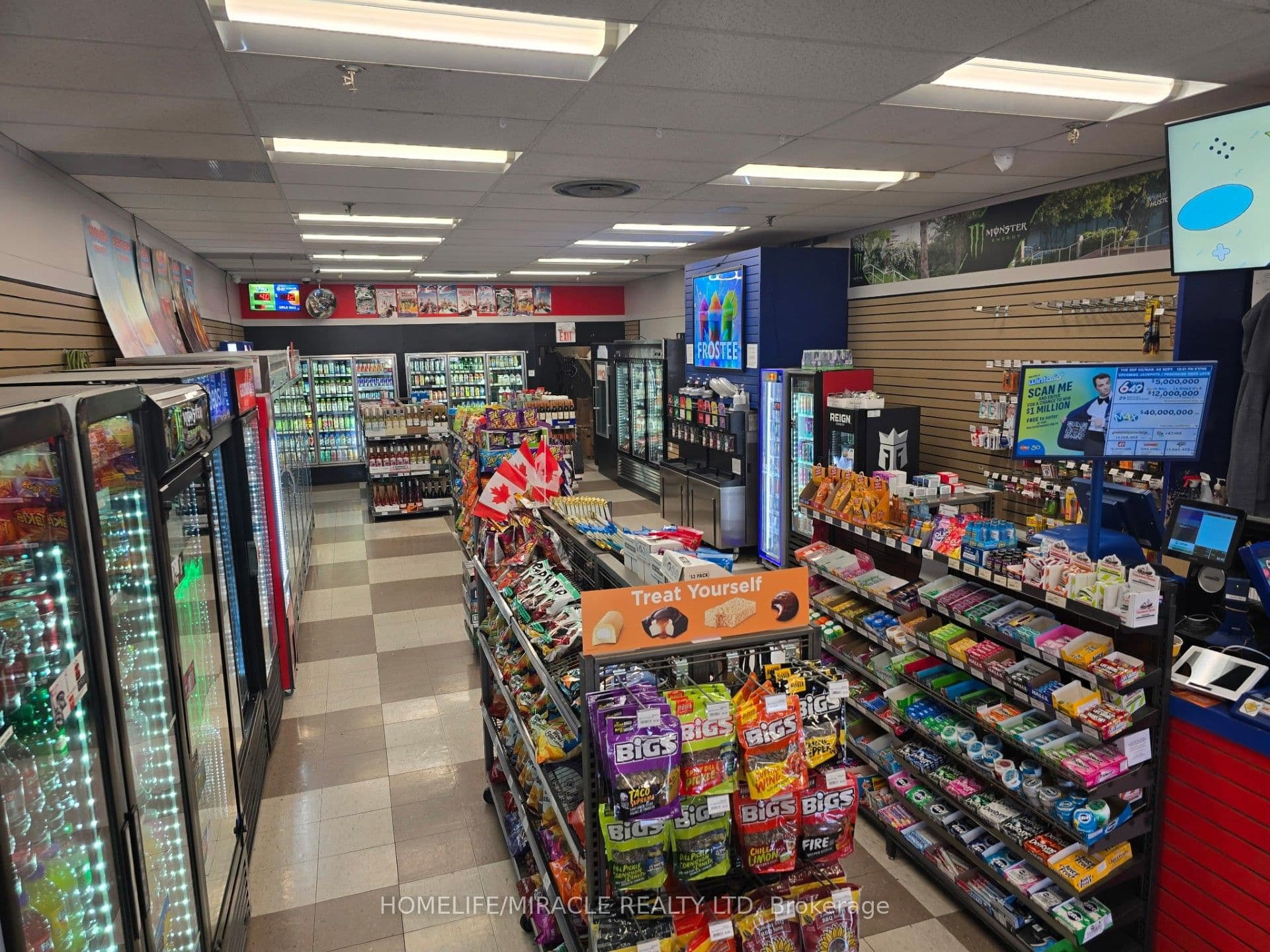 4141 Dixie Road #10, Mississauga, ON L4W 1V5