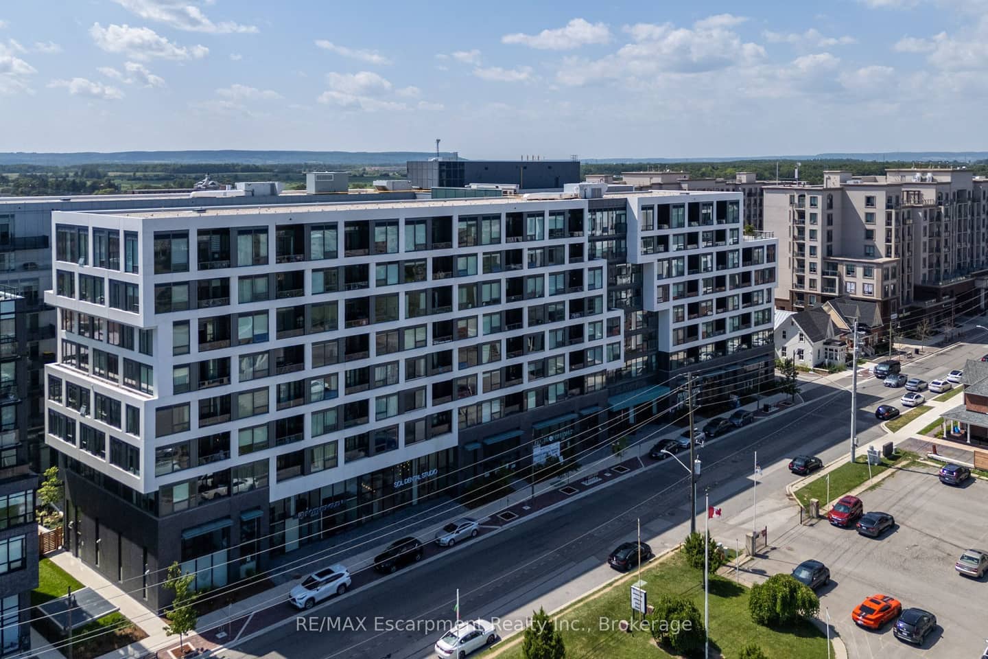 2450 Old Bronte Road 707, Oakville, ON L6M 4J2
