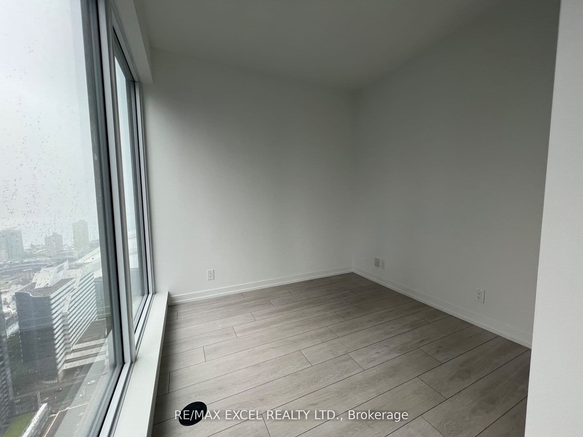 55 mercer Street 4910, Toronto, ON M5V 0W4